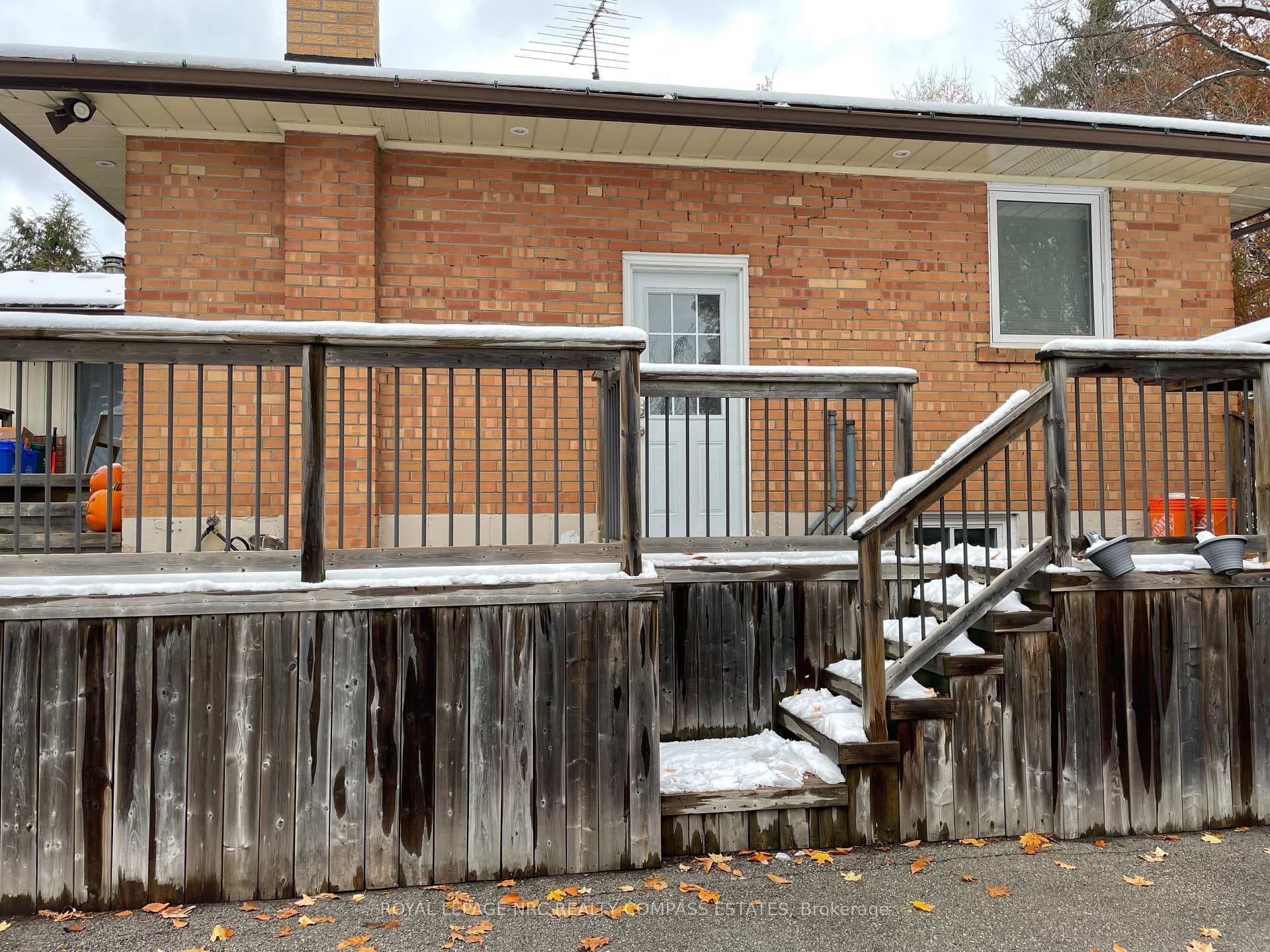 8741 Tremaine Road Unit LOWER photo 2