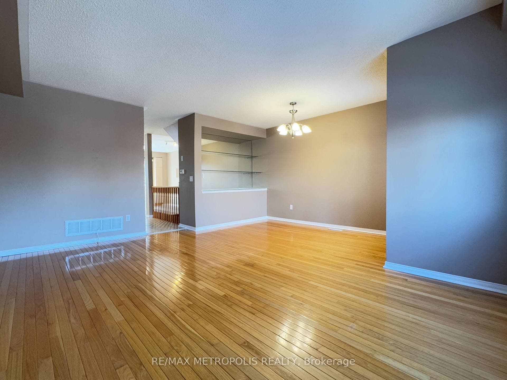 51 Northern Heights Drive Unit 19B photo 4