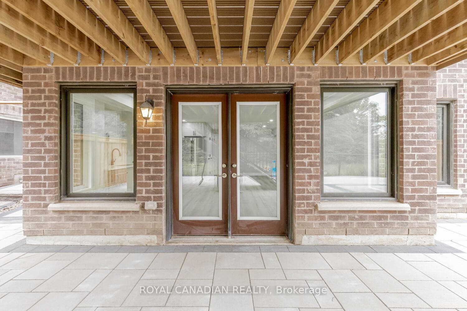 457 Thornborrow Court Unit Lower photo 11