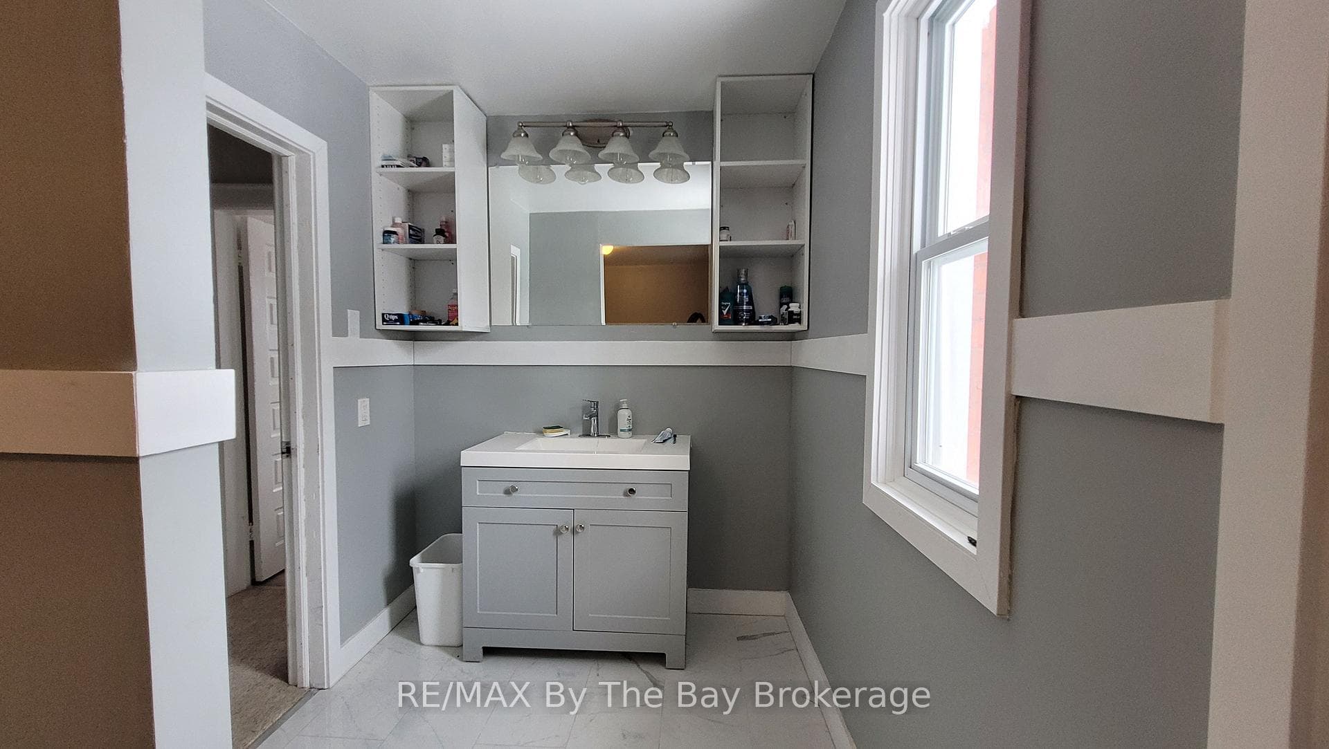 587 Yonge Street Unit Unit 1 photo 21