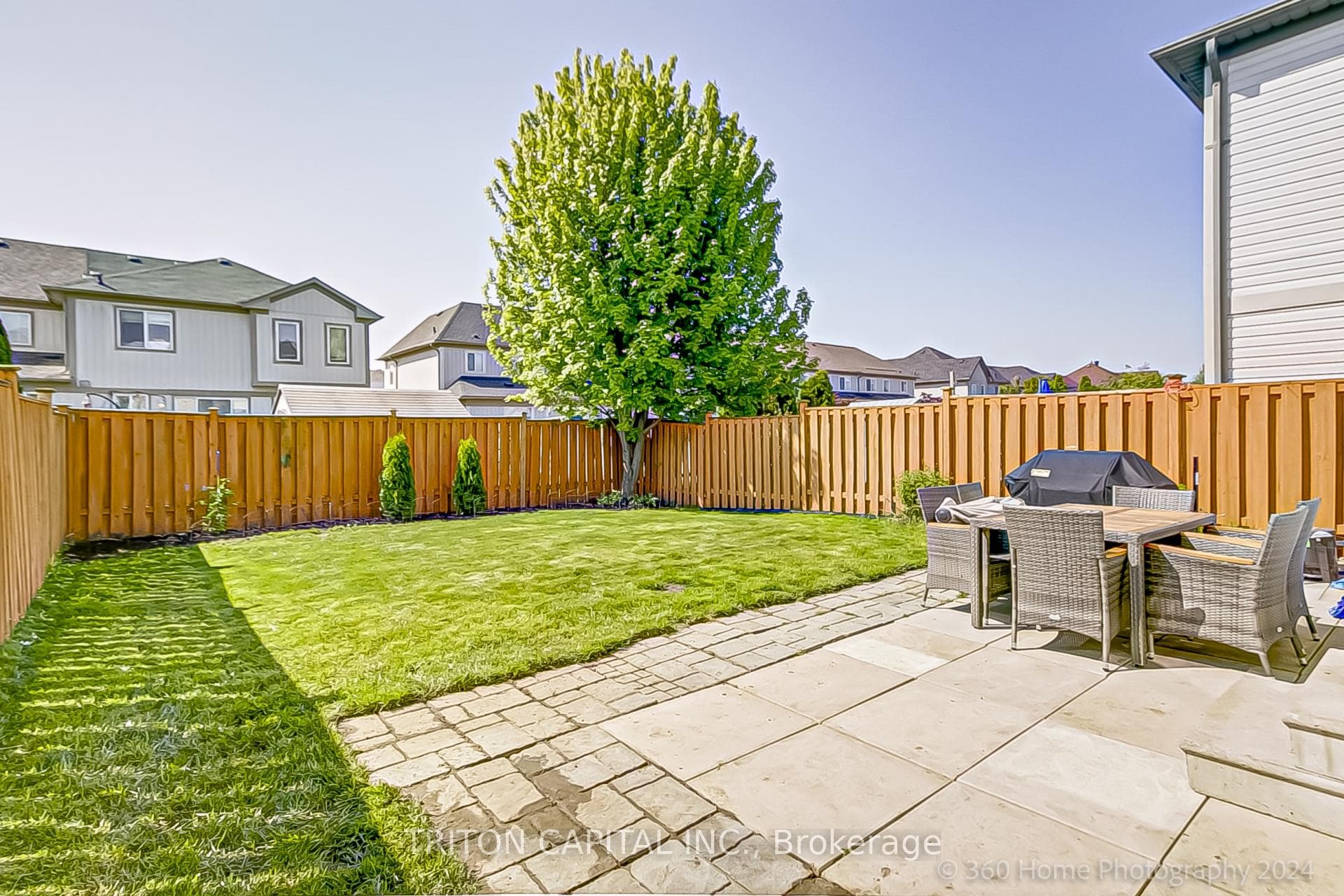 80 Haverhill Crescent photo 25