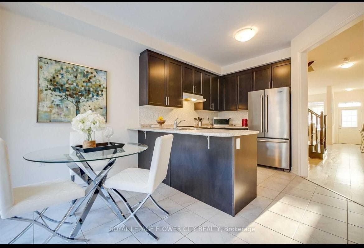 49 Truro Circle photo 11