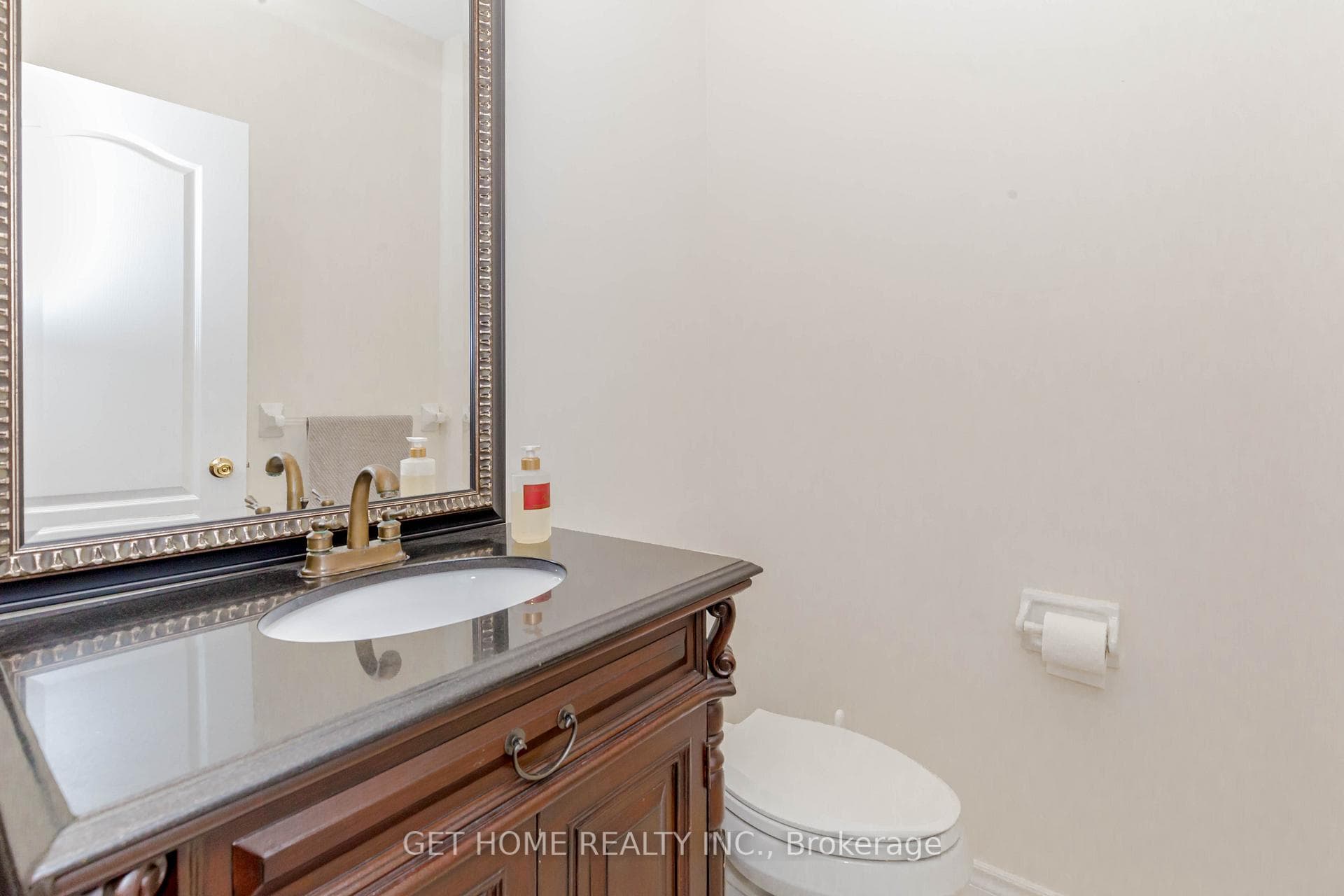 3331 Fox Run Circle photo 24