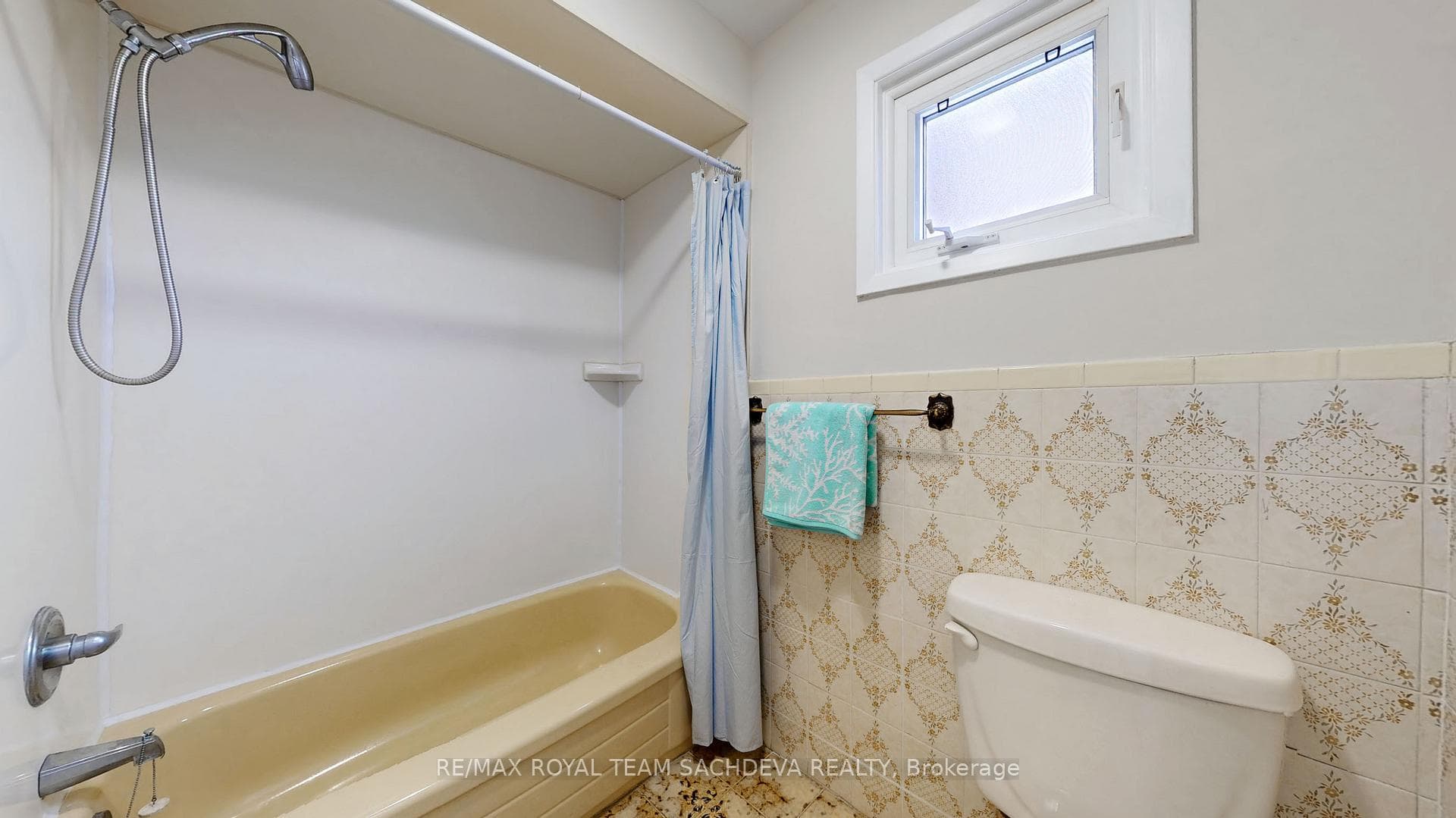 35 Orchard Park Drive photo 21