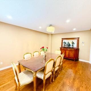 3388 Trelawny Circle photo 16