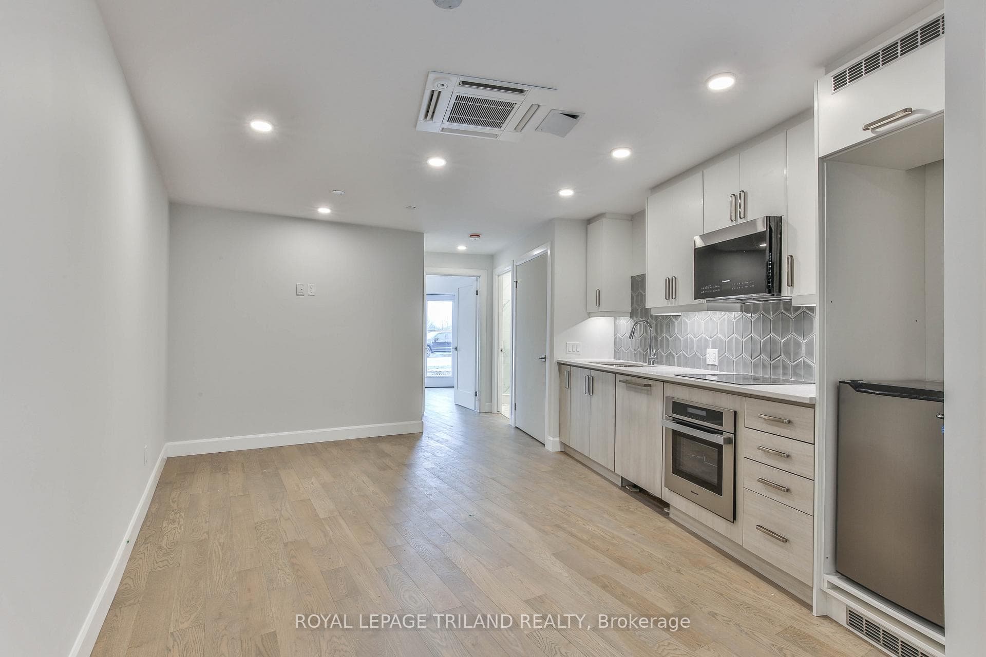 2062 Lumen Drive Unit #A106LWR photo 4