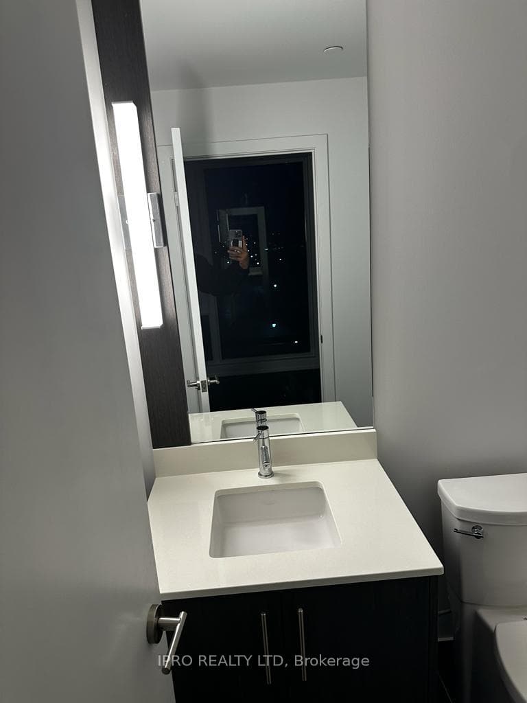 225 Veterans Drive Unit 709 photo 14