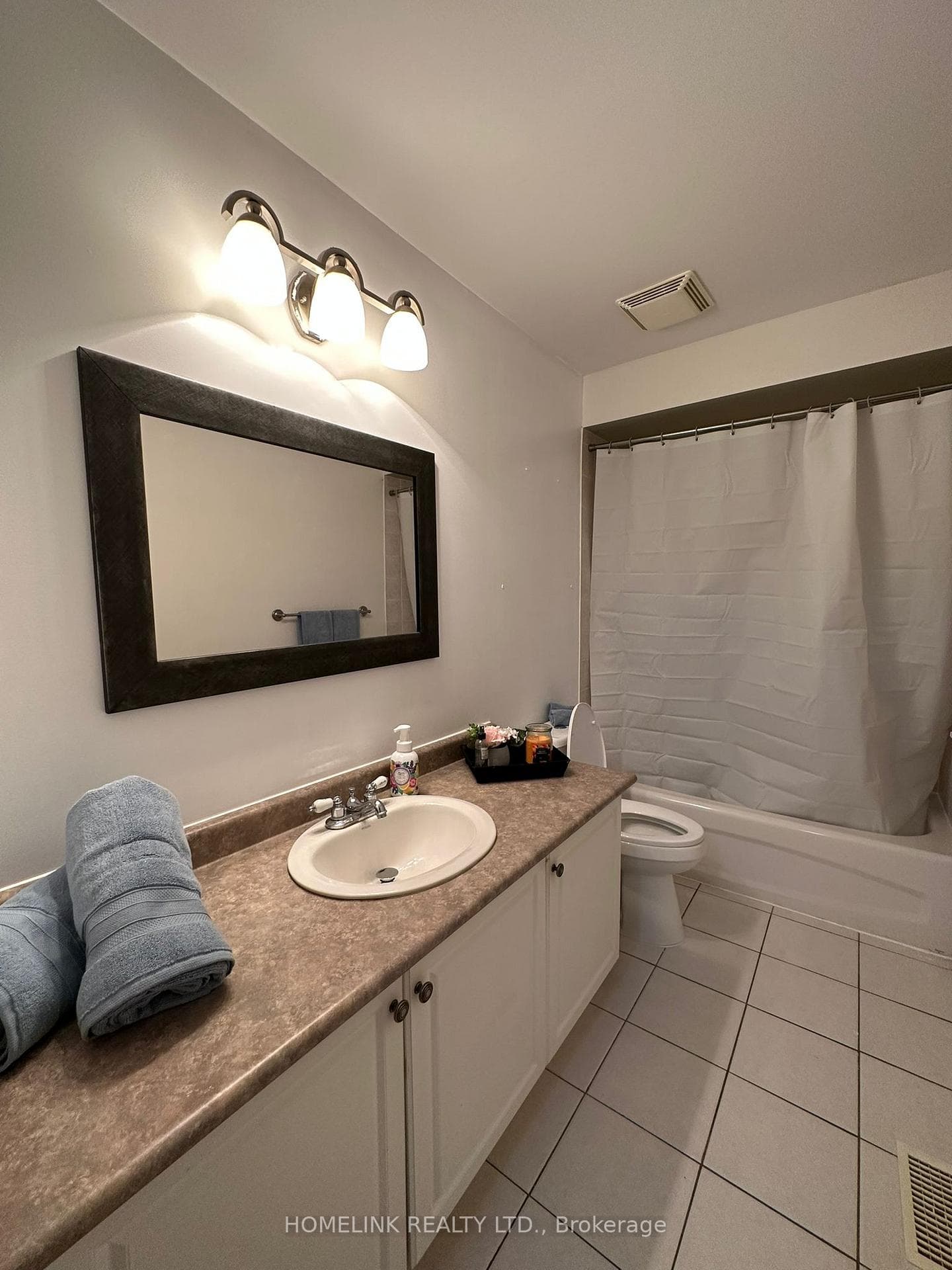 3294 COUNTRY Lane photo 25