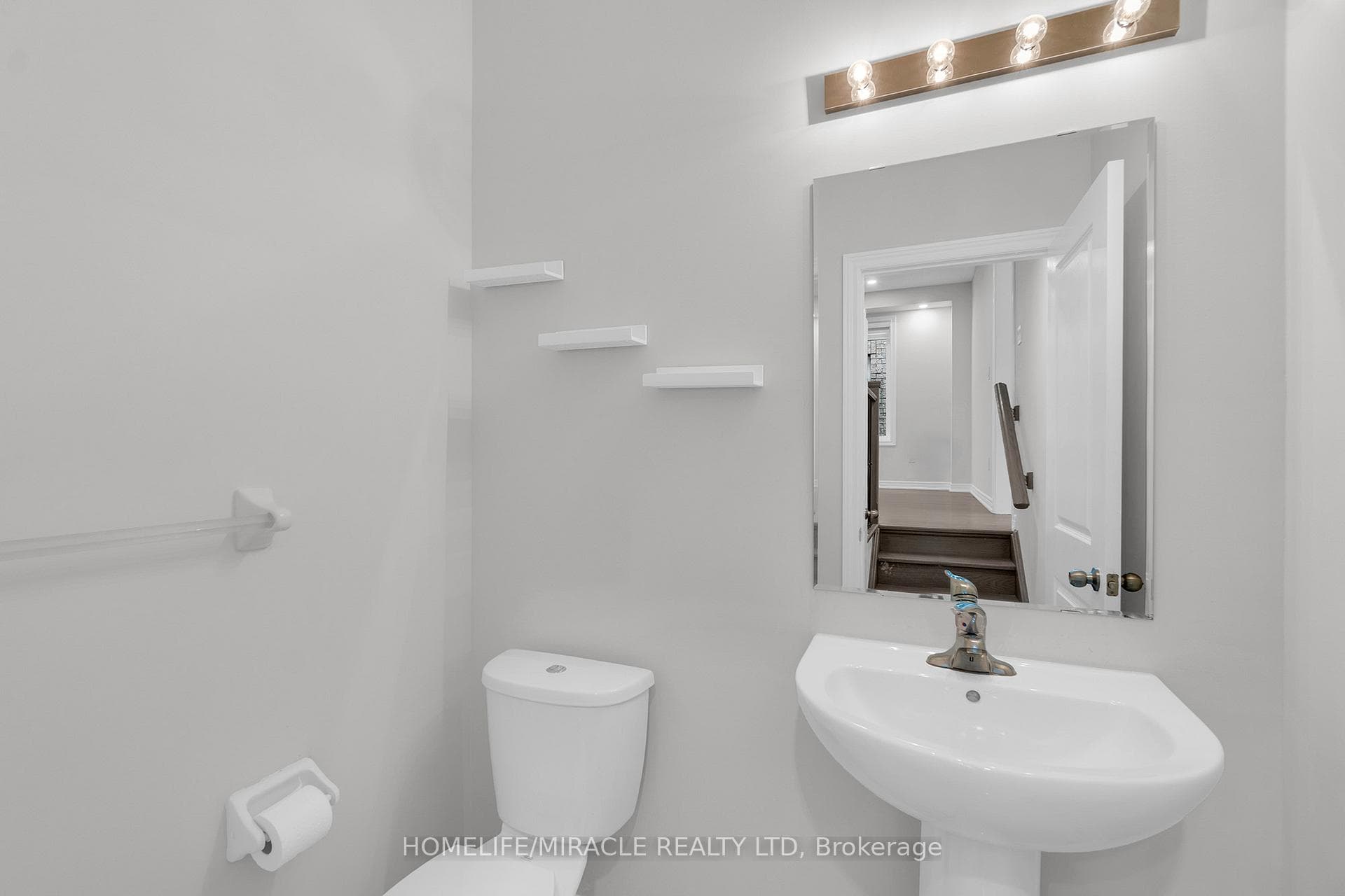 249 Chippewa Avenue photo 23