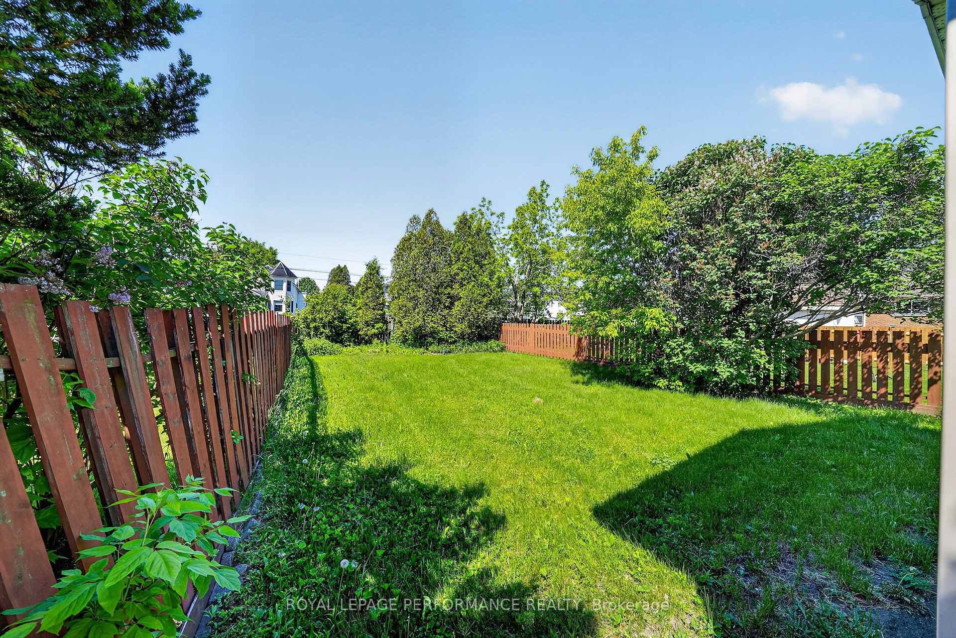10 Valecrest Drive photo 34