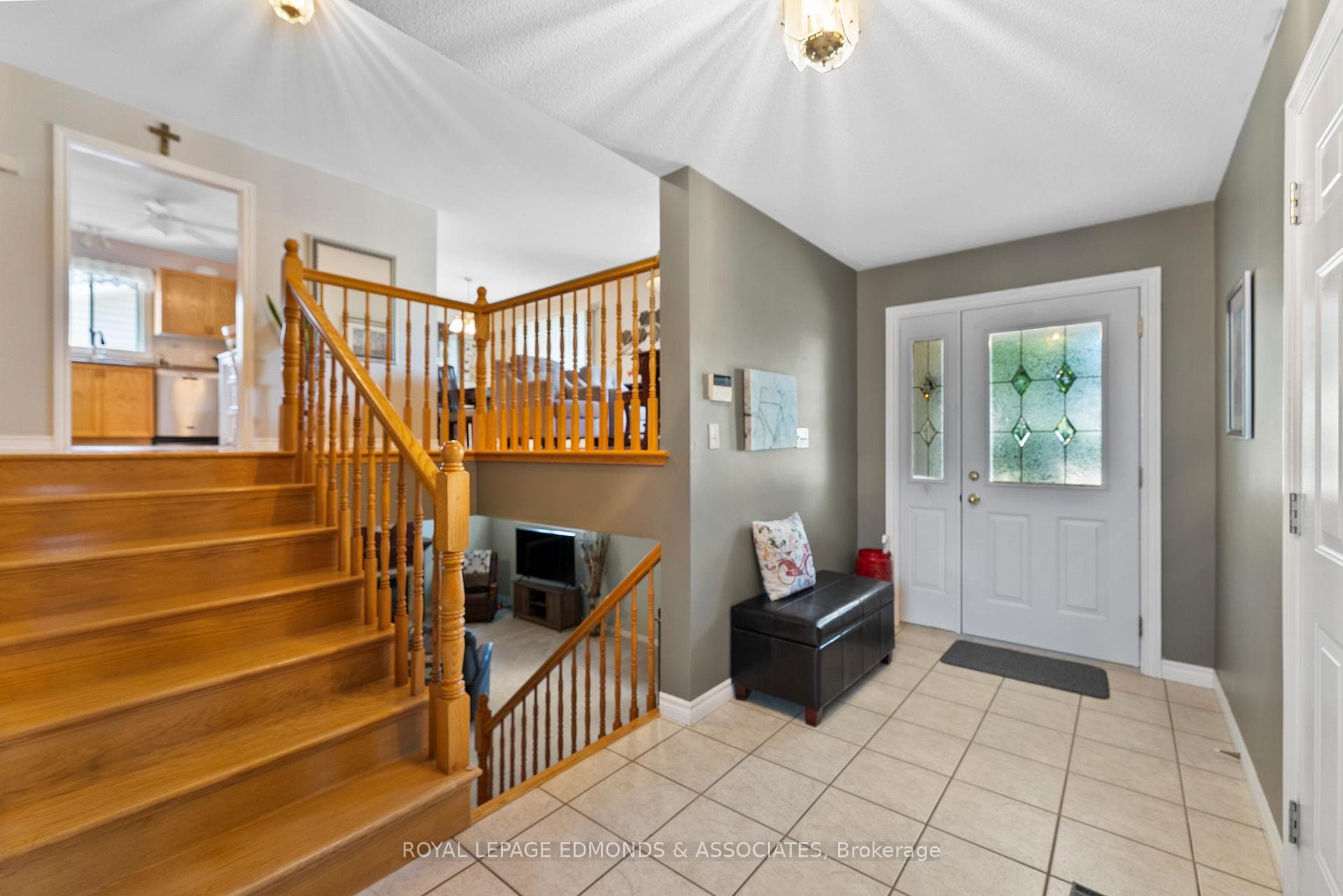 537 Angus Campbell Drive photo 4