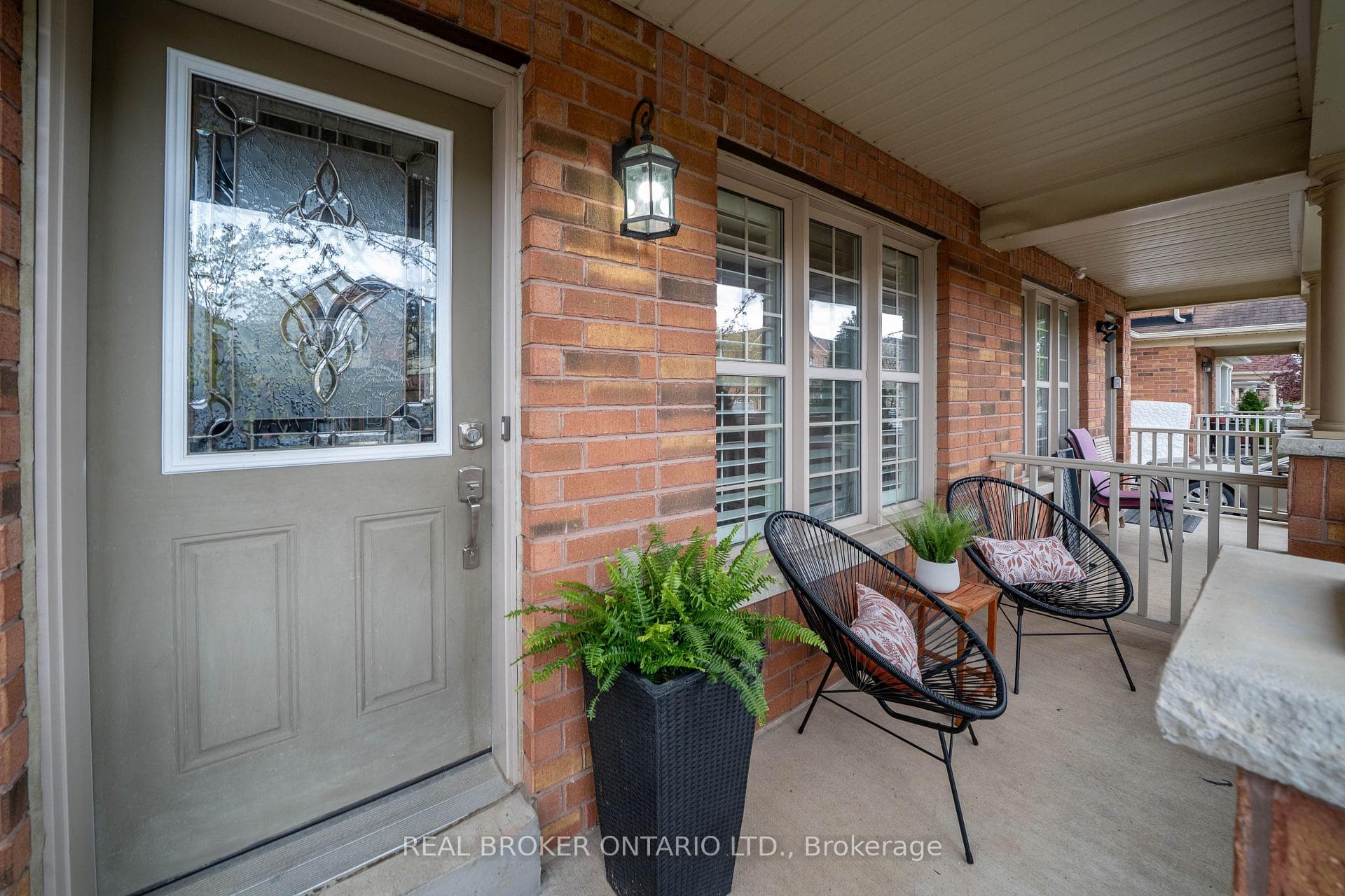 134 Mccready Drive photo 2