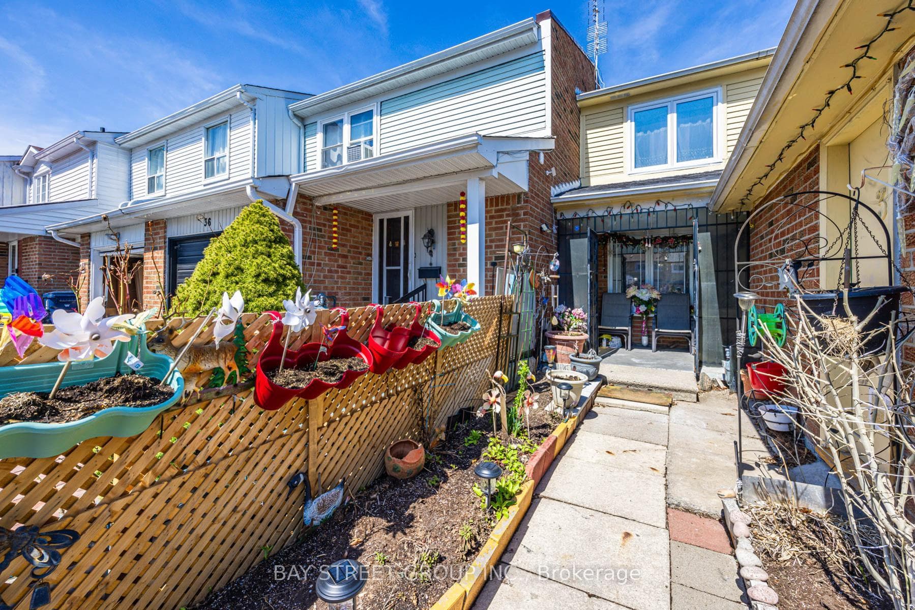 38 Pilkey Crescent photo 2