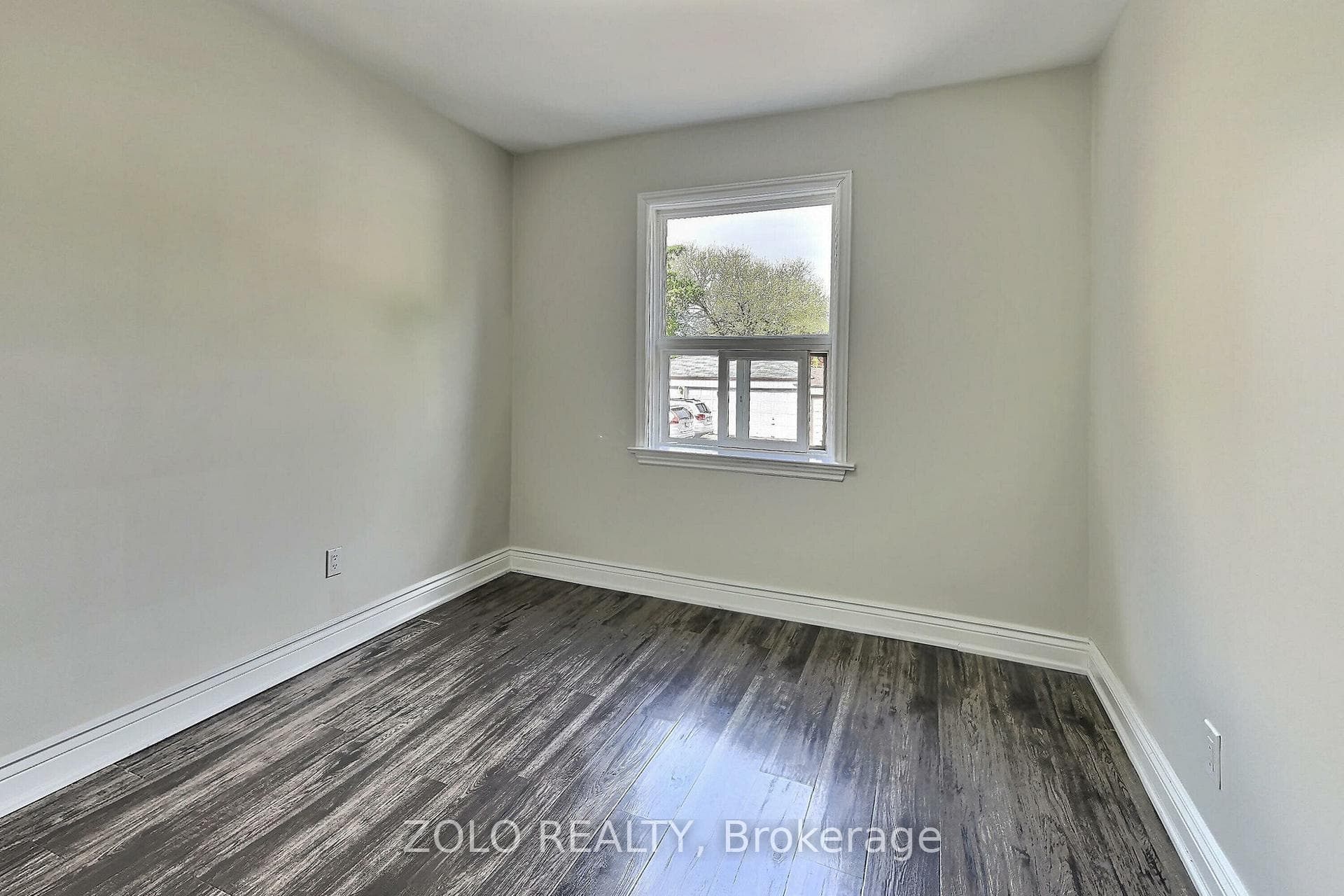 279 Scarlett Road photo 12
