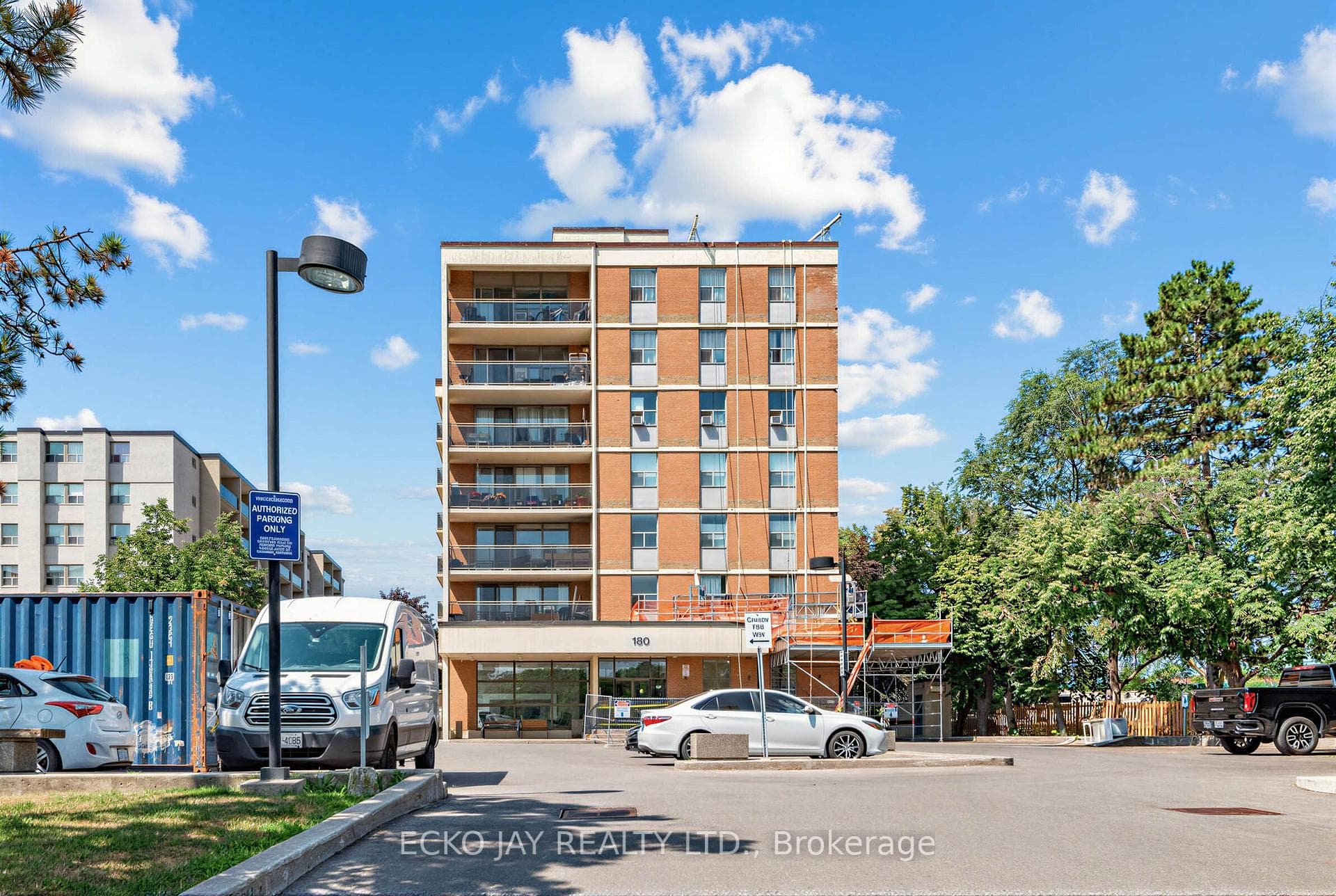 180 Dudley Avenue Unit 406 photo 1