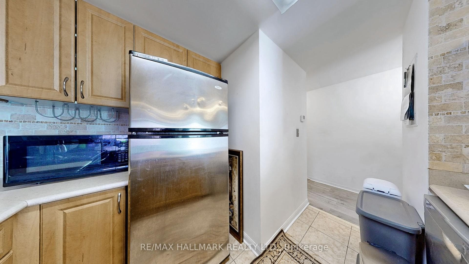 3031 Finch Avenue Unit 2028 photo 10