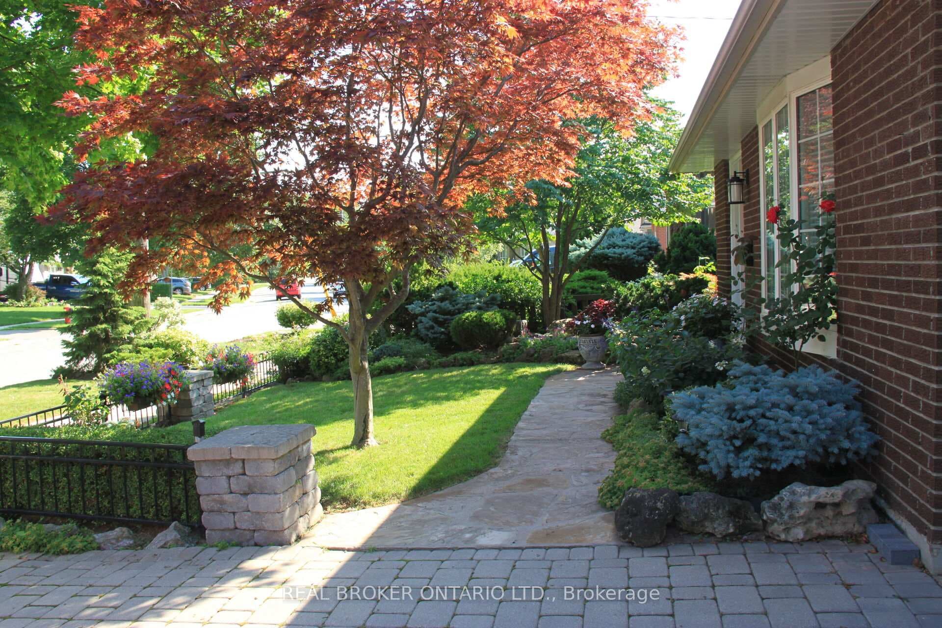 5517 Spruce Avenue photo 5
