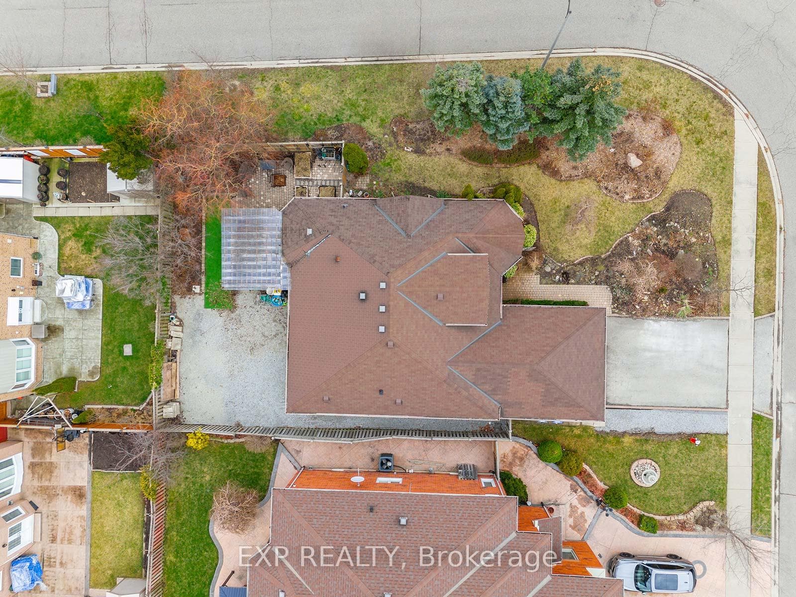 7 Peppertree Crescent photo 40