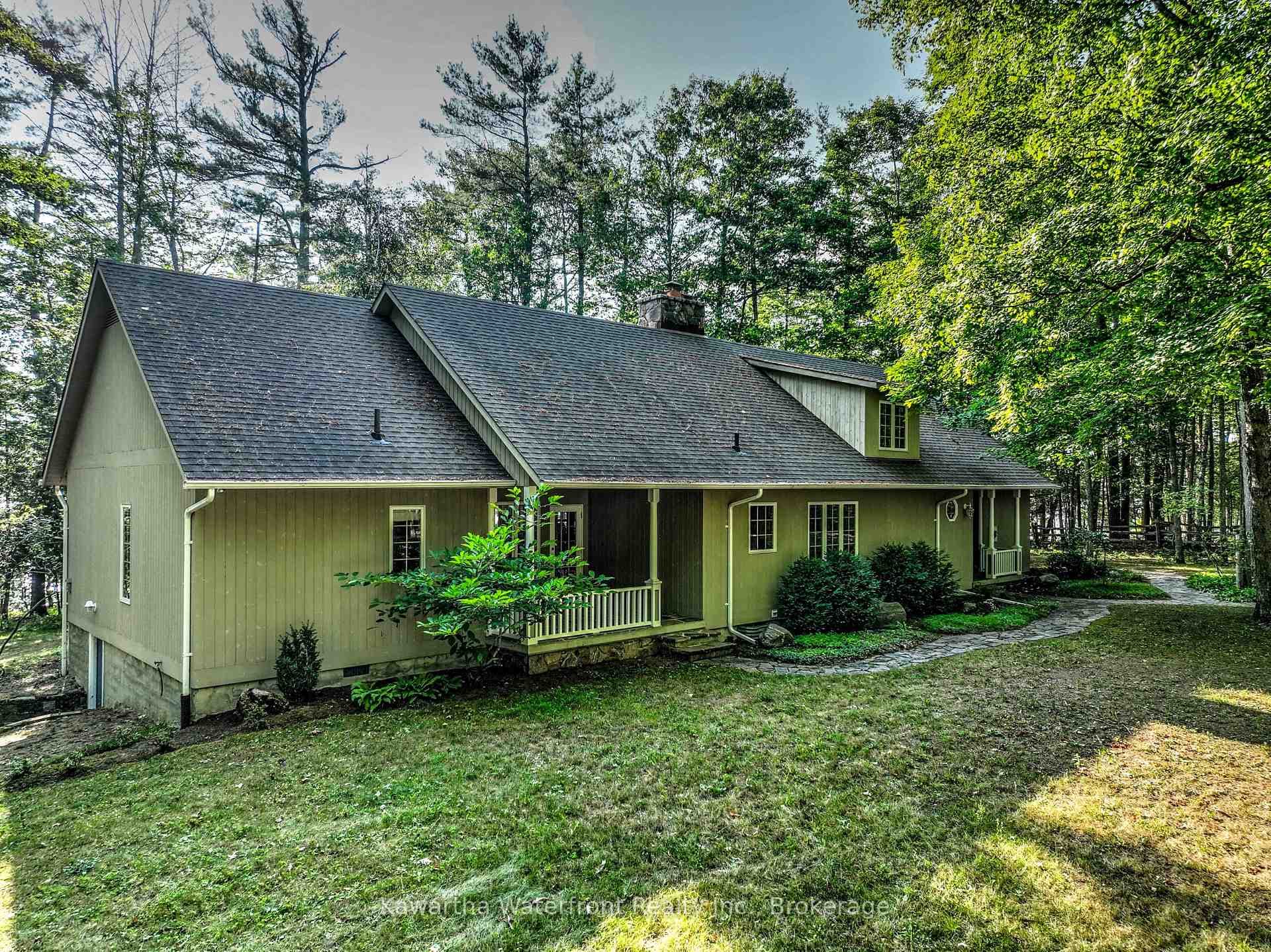 Lake House Roadside