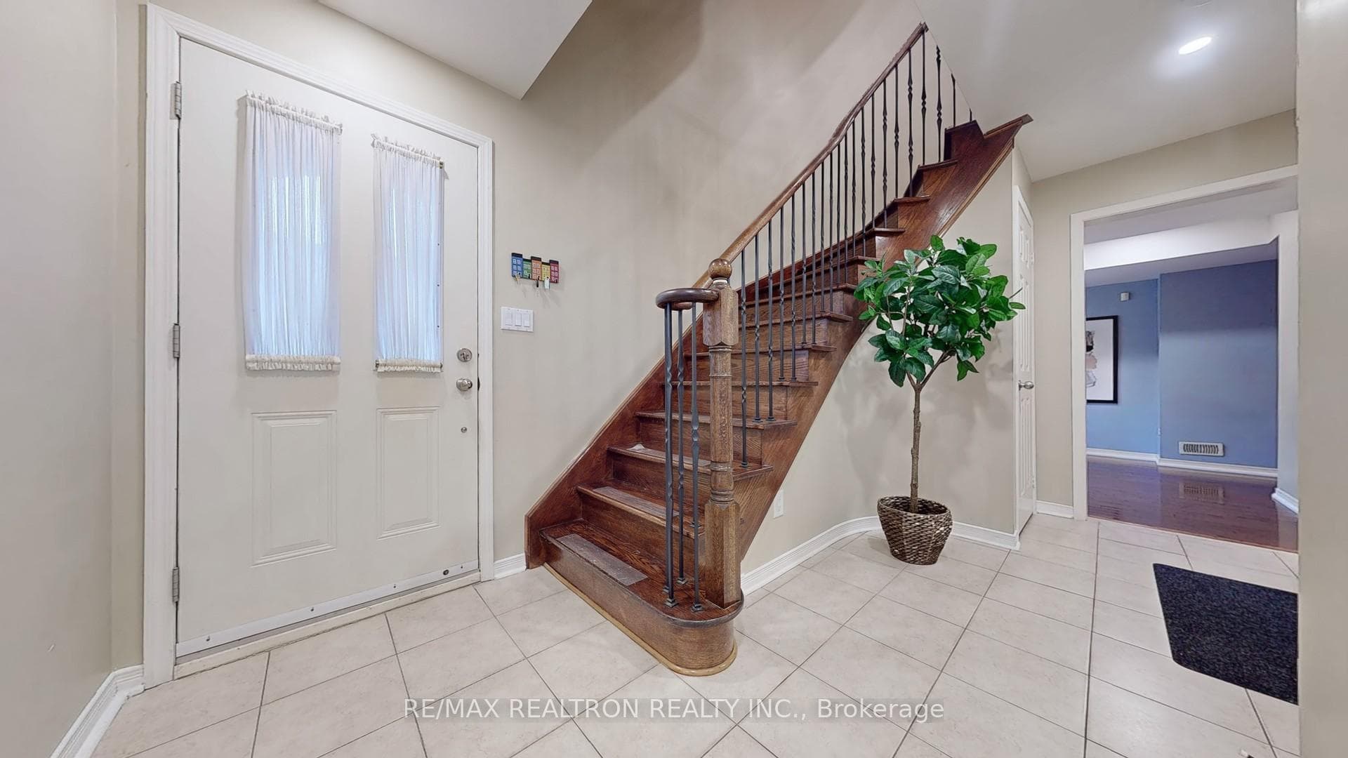 1701 Finch Avenue Unit 66 photo 6