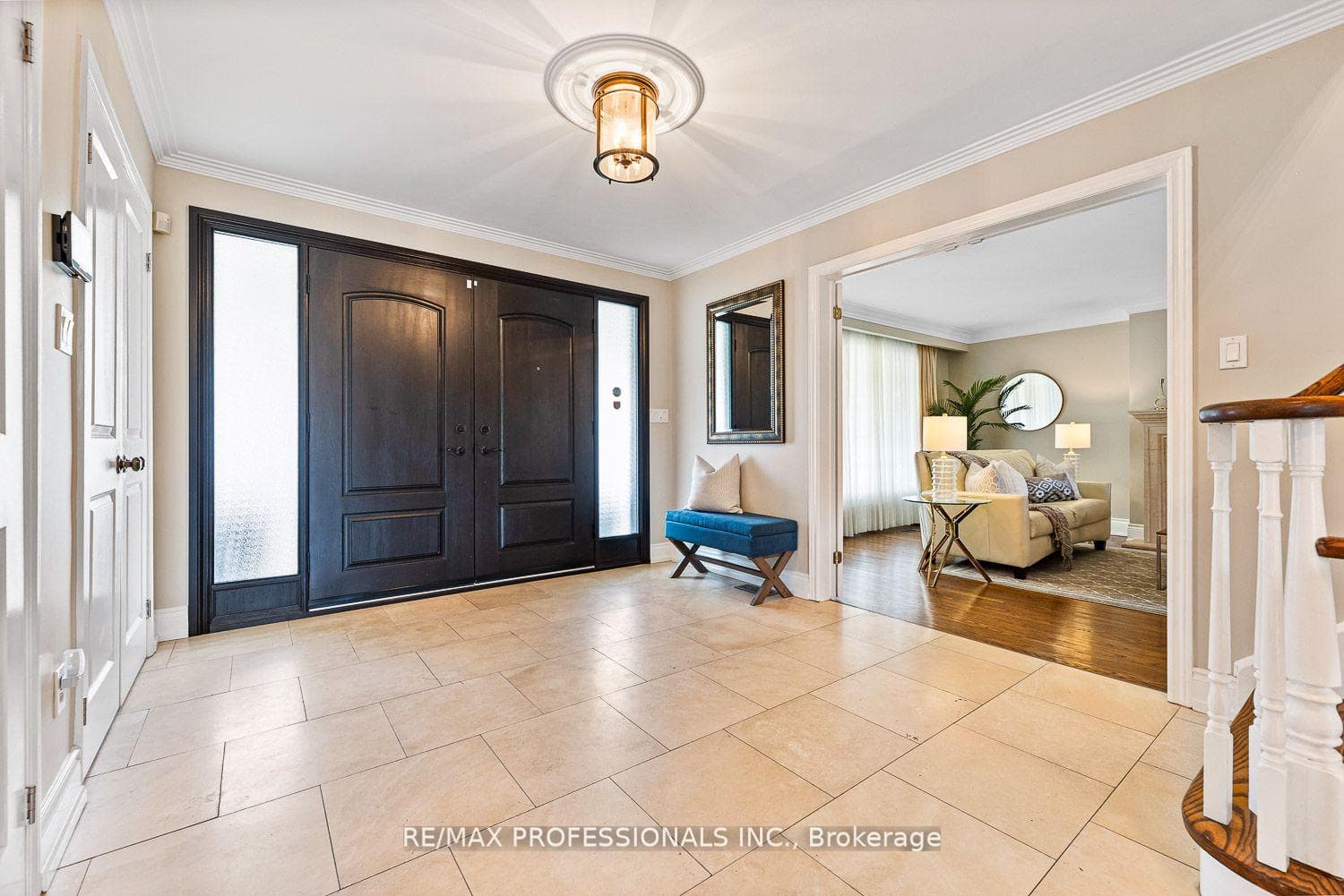 5 Courtsfield Crescent photo 2