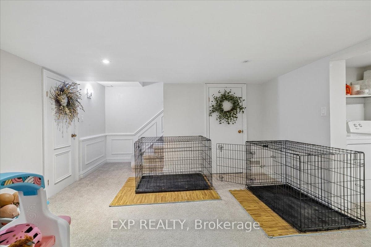 80 Maclennan Avenue photo 20