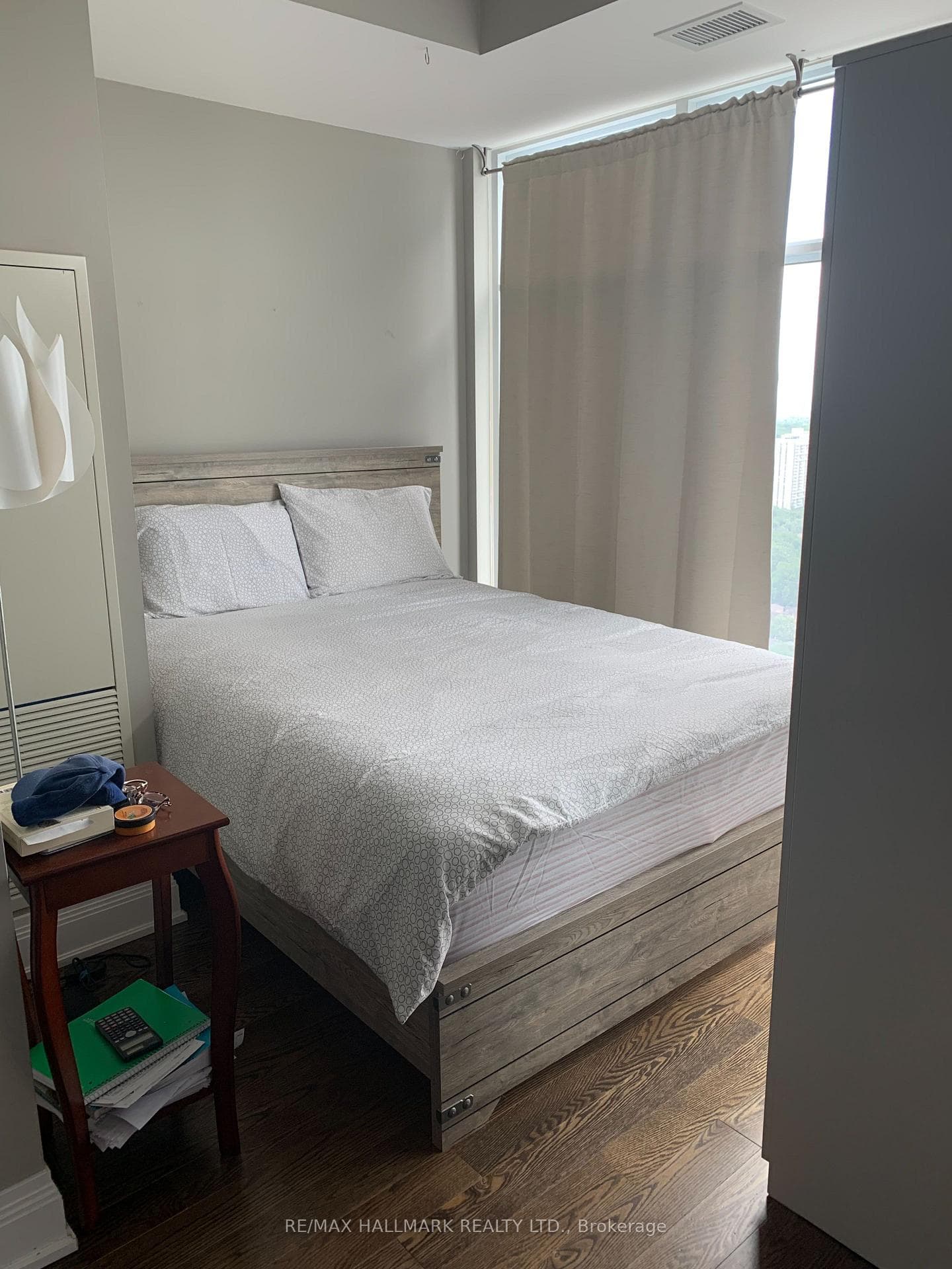 2191 Yonge Street Unit 3603 photo 13