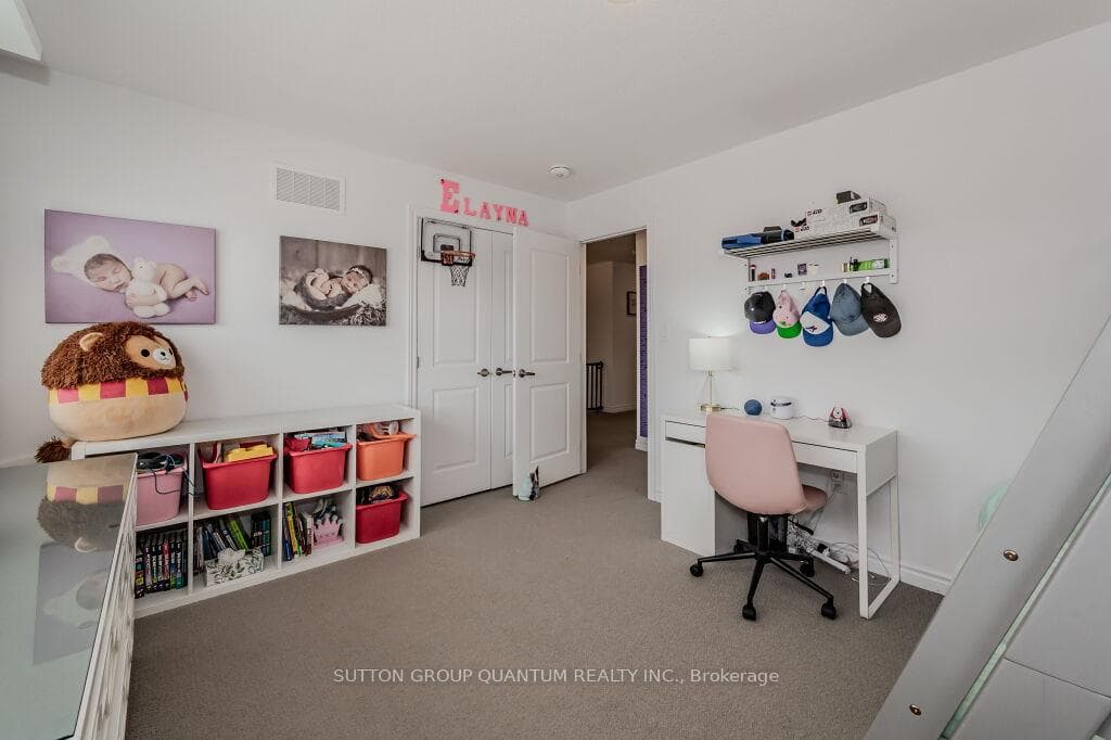 38 Ladd Avenue photo 30