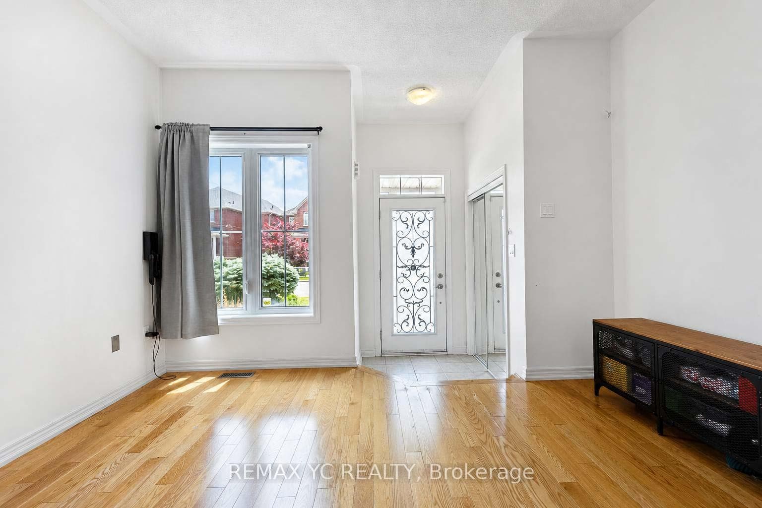 24 Millwright Avenue photo 5