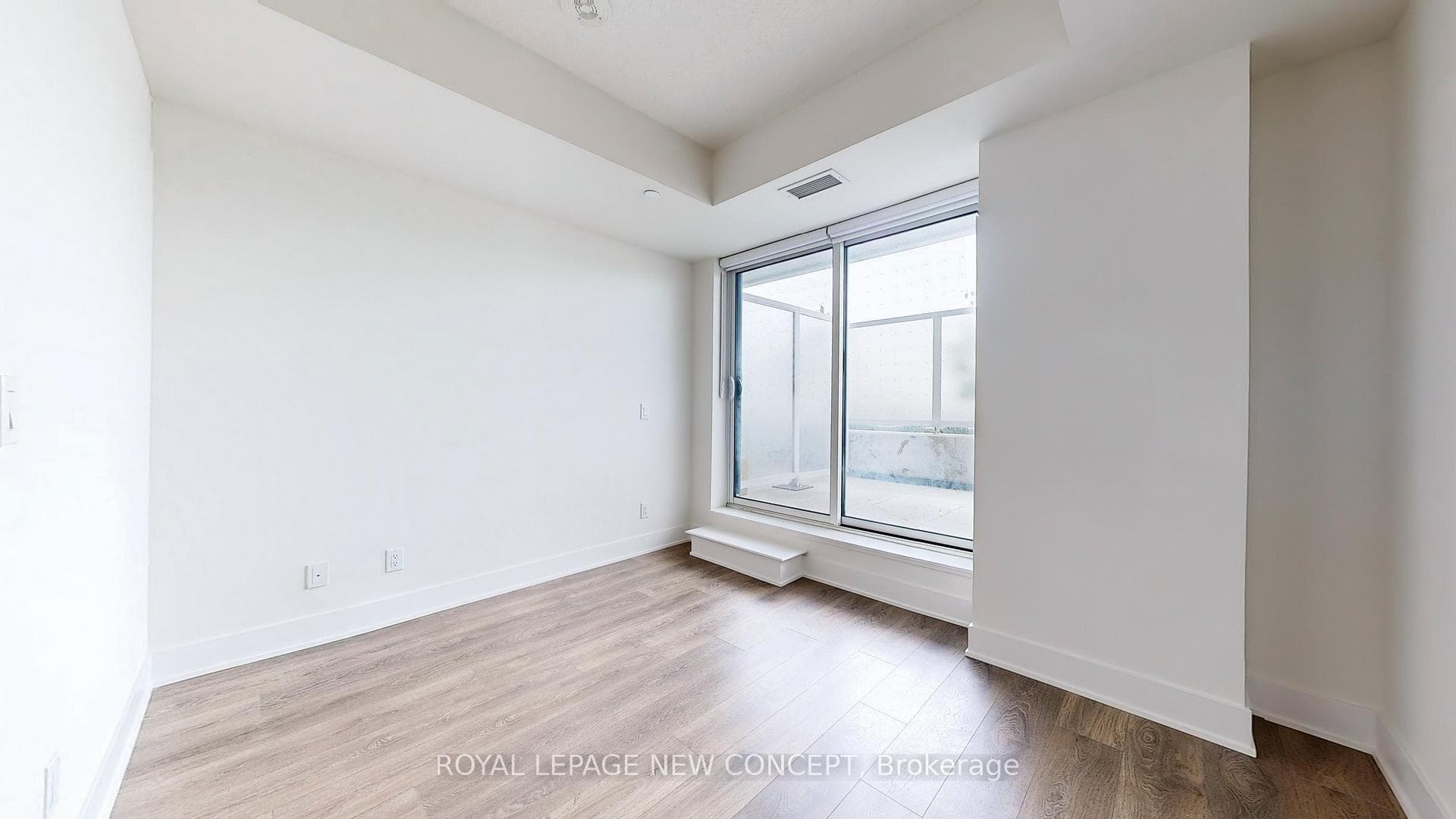 188 Fairview Mall Drive Unit 905 photo 14