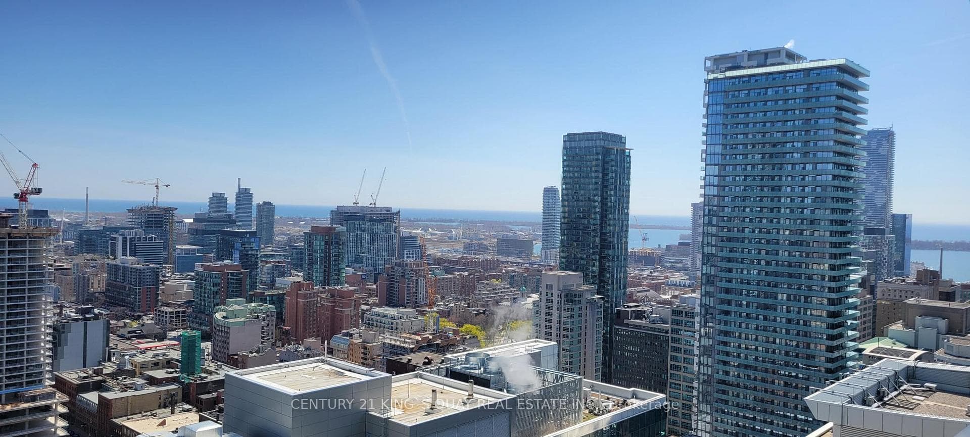 197 Yonge Street Unit 2903 photo 14