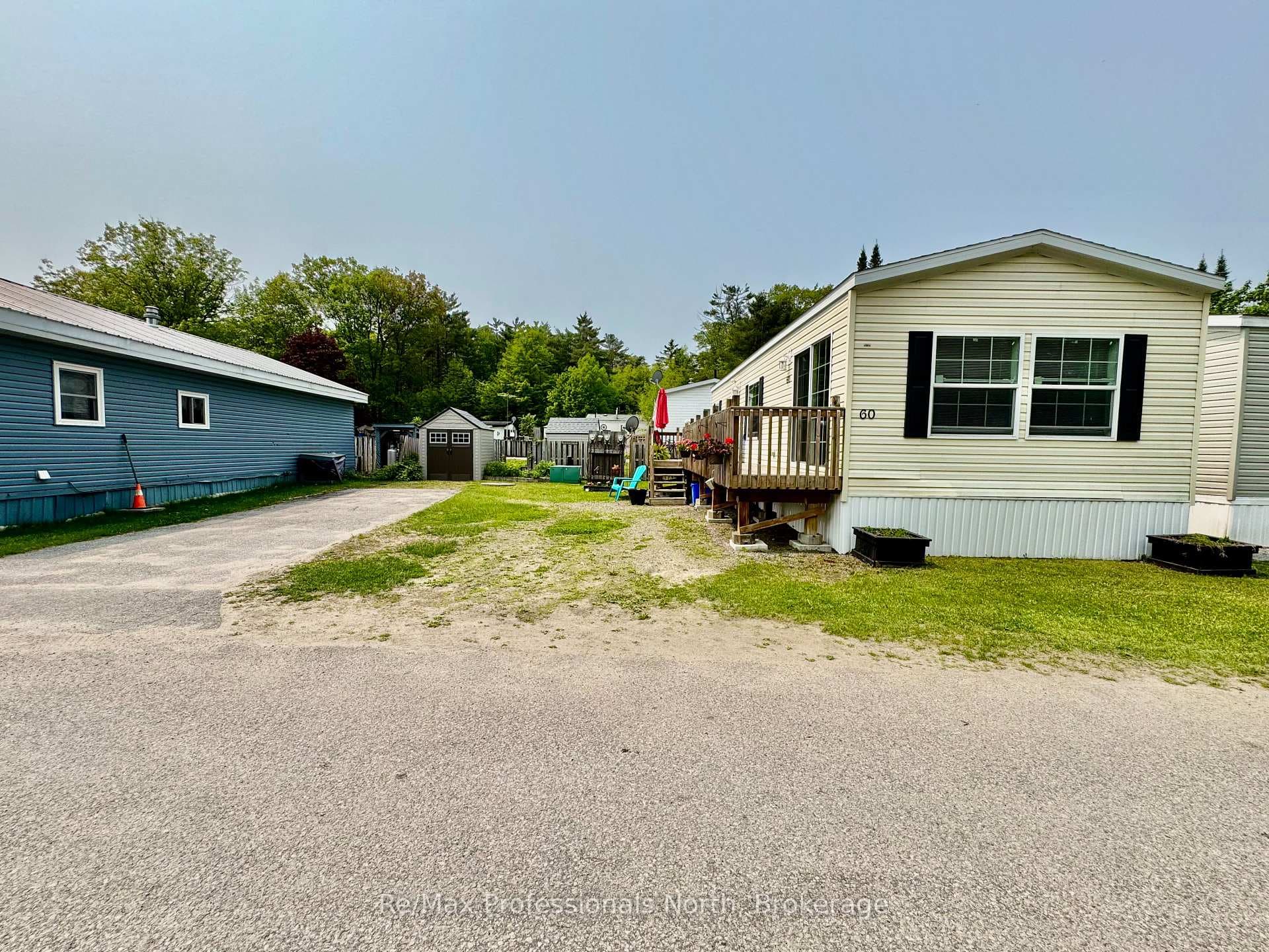 1007 Racoon Road Unit 60 photo 17