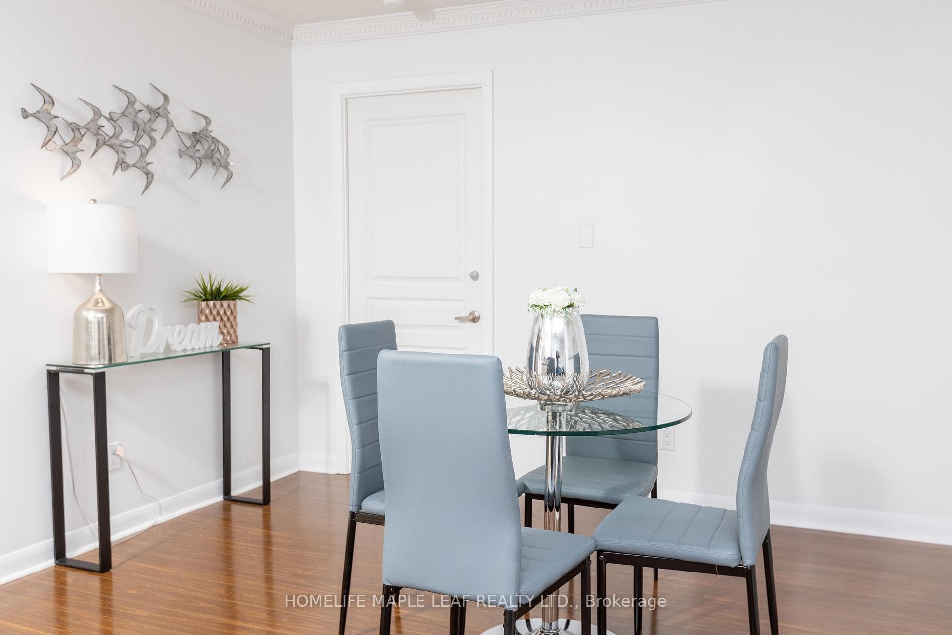 323 Richmond Street Unit 407 photo 8