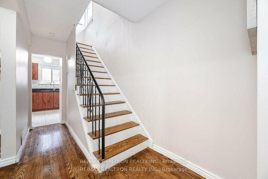 31 Birkdale Road photo 19