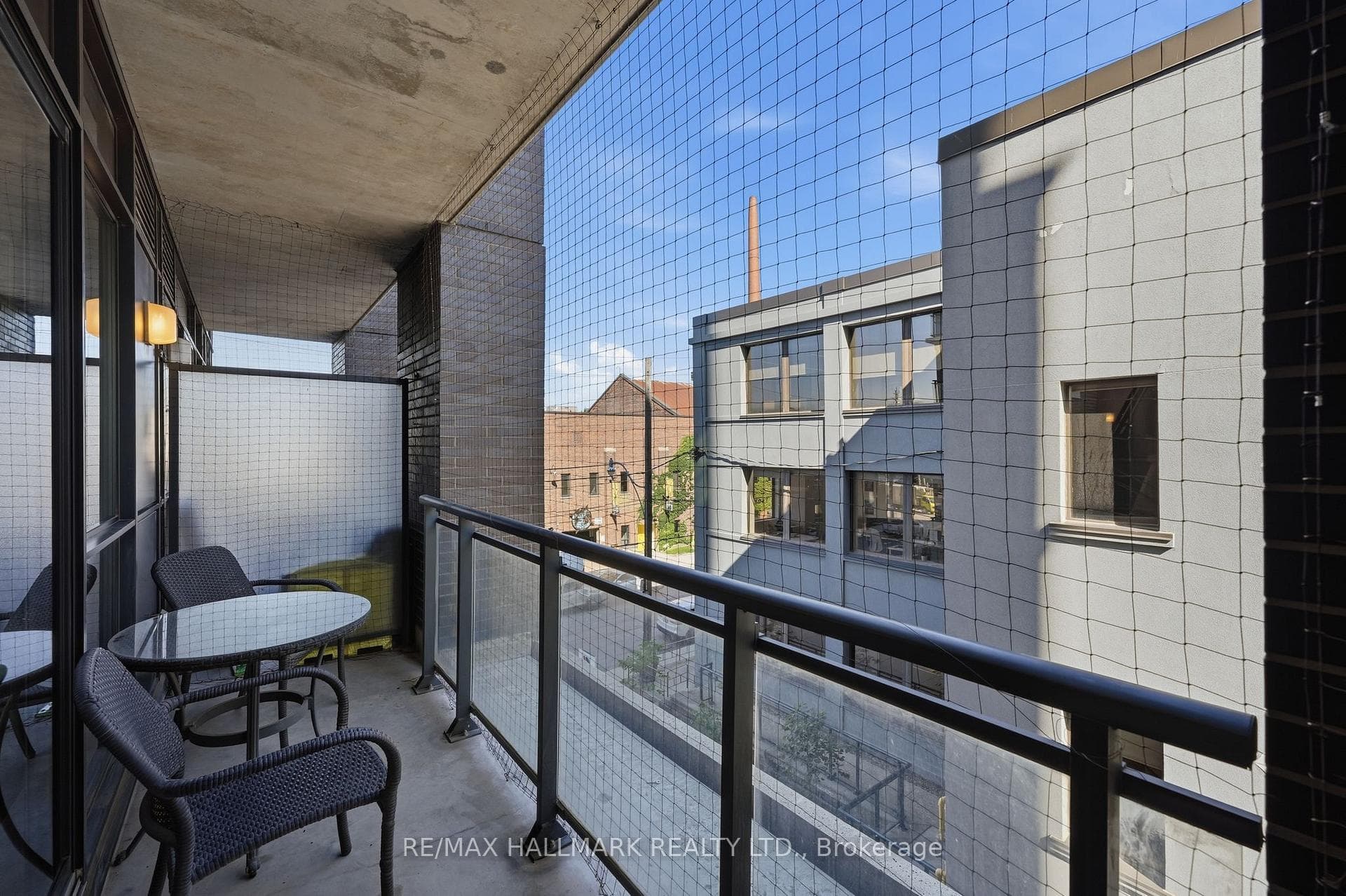 1190 Dundas Street Unit 323 photo 10