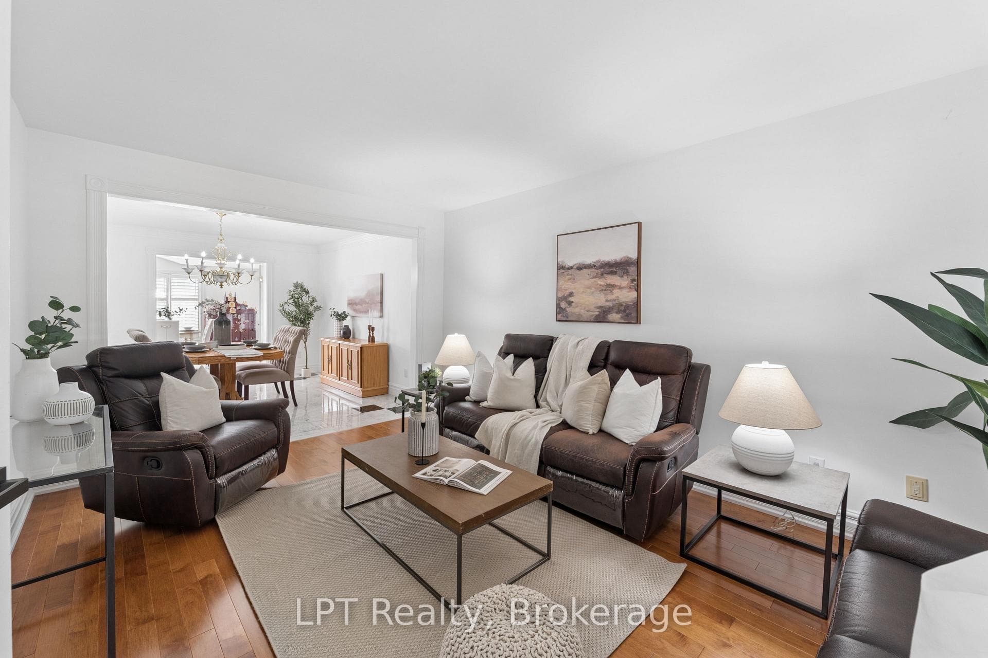1 Mayfield Crescent photo 9