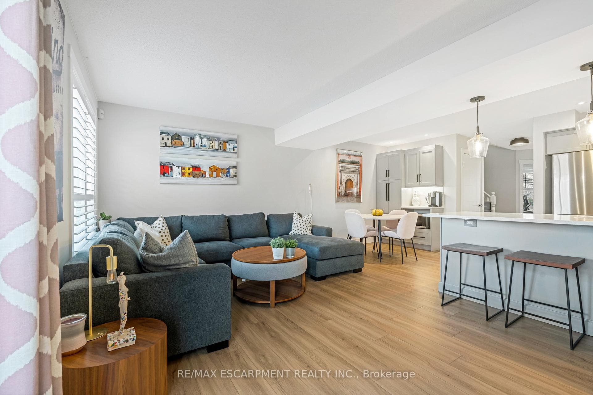 51 Thames Way photo 11