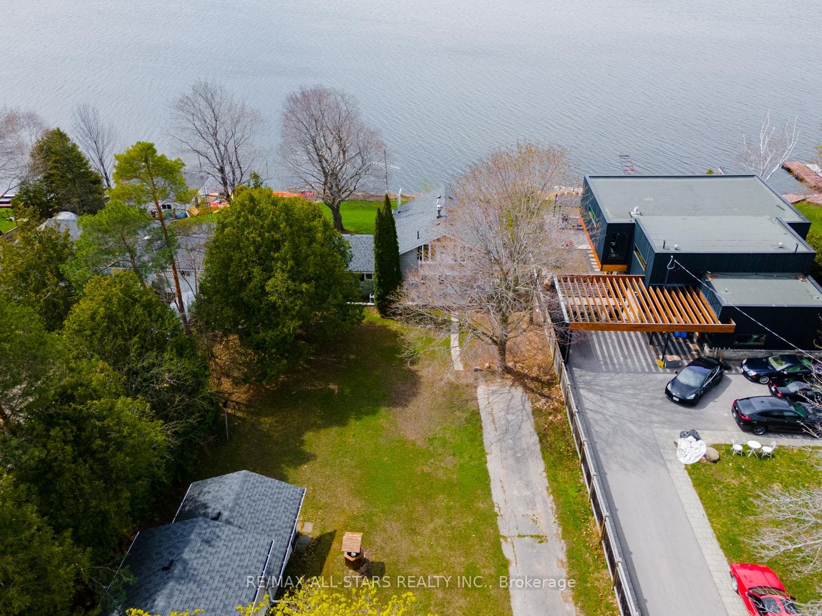 420 Fralicks Beach Road photo 30