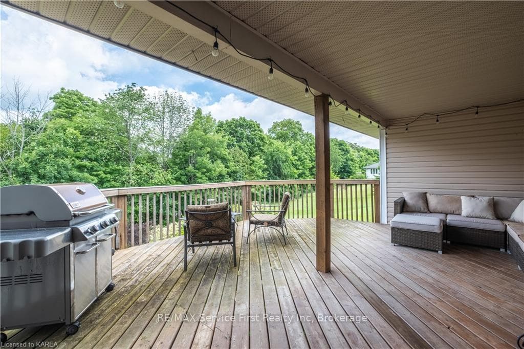 2548 SANDS Road photo 36