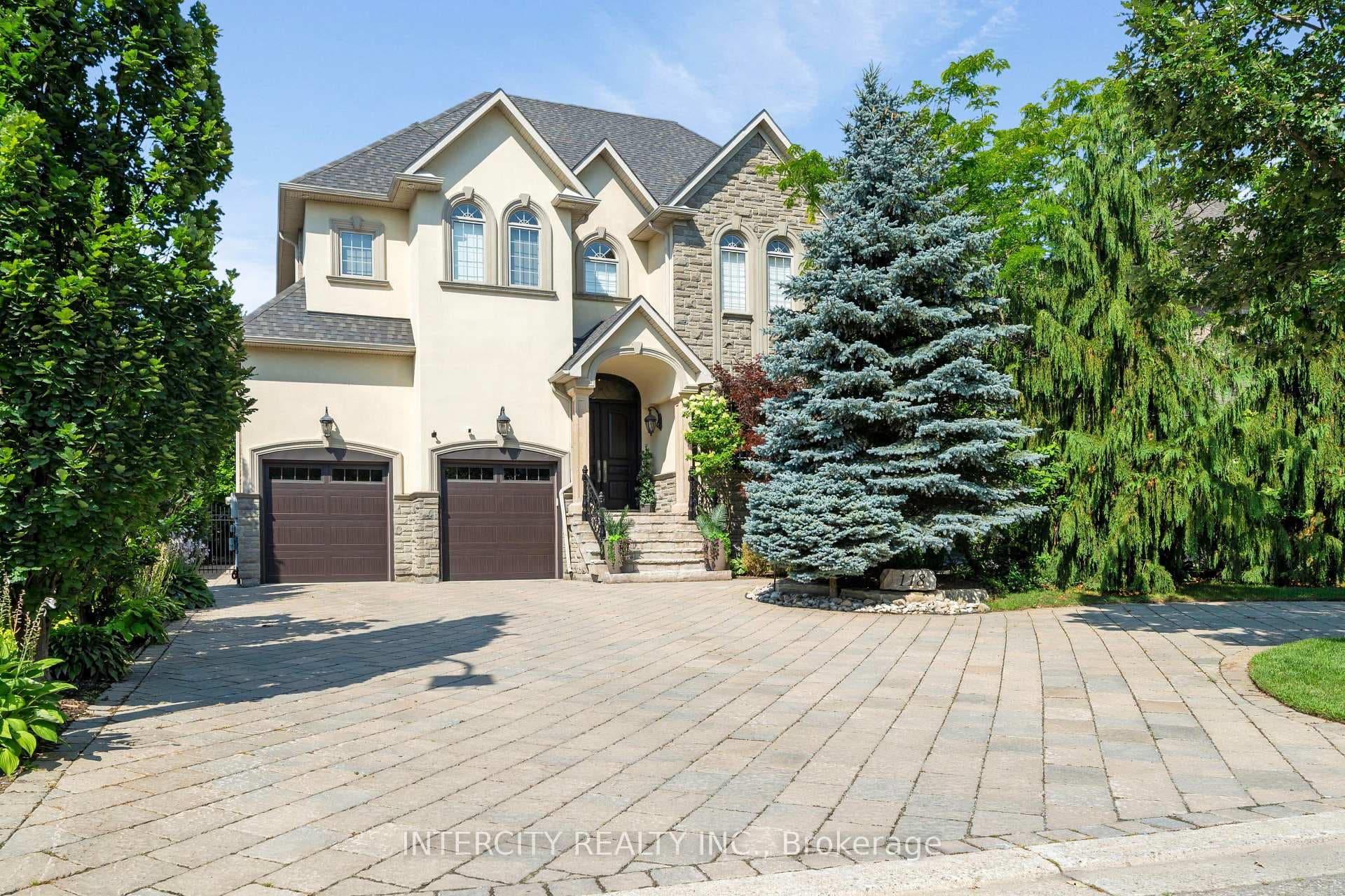 118 Park Ridge Drive photo 1