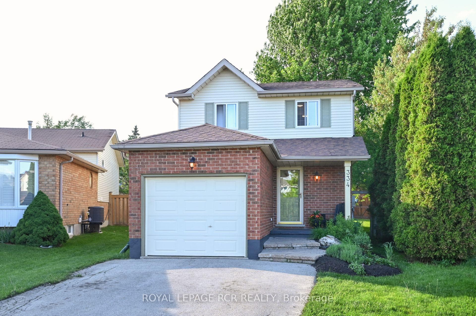 334 Adams Court photo 1