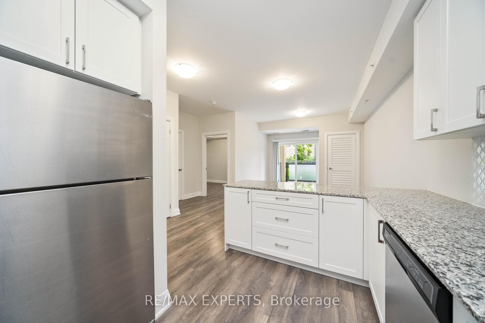 481 Rupert Avenue Unit 2117 photo 18