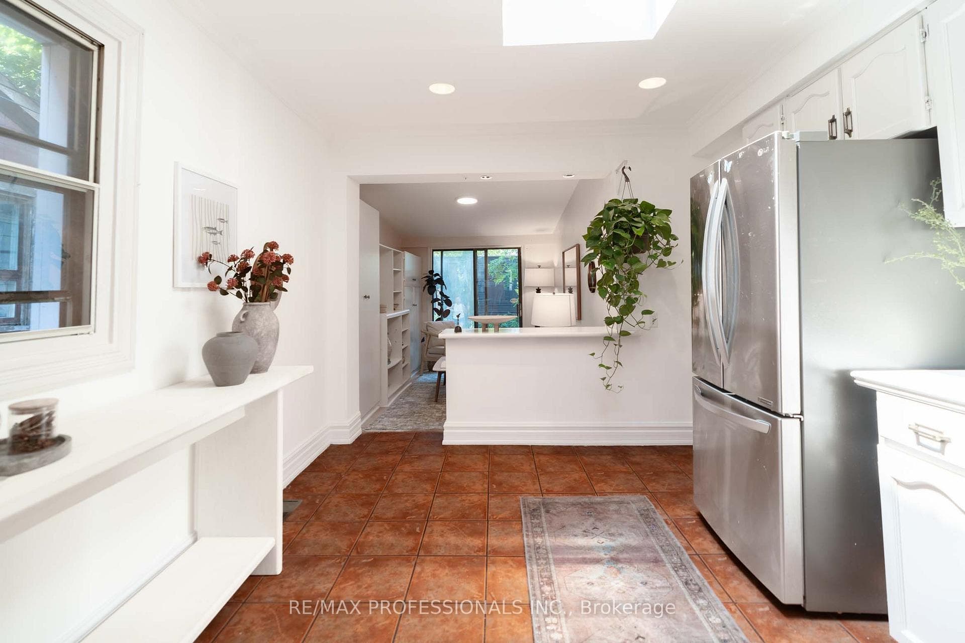 358 Pacific Avenue photo 9