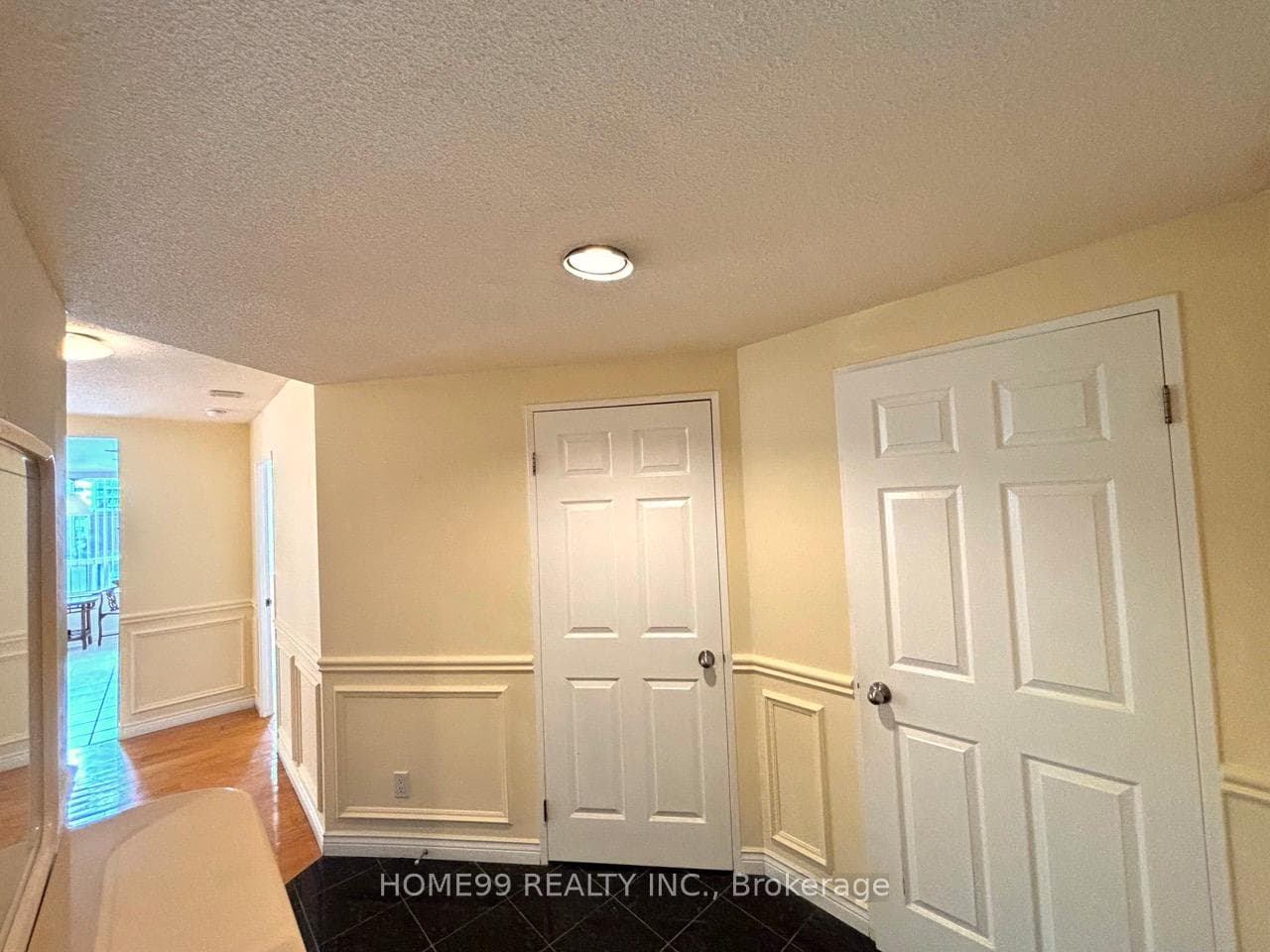 7 Bishop Avenue Unit 505 photo 3