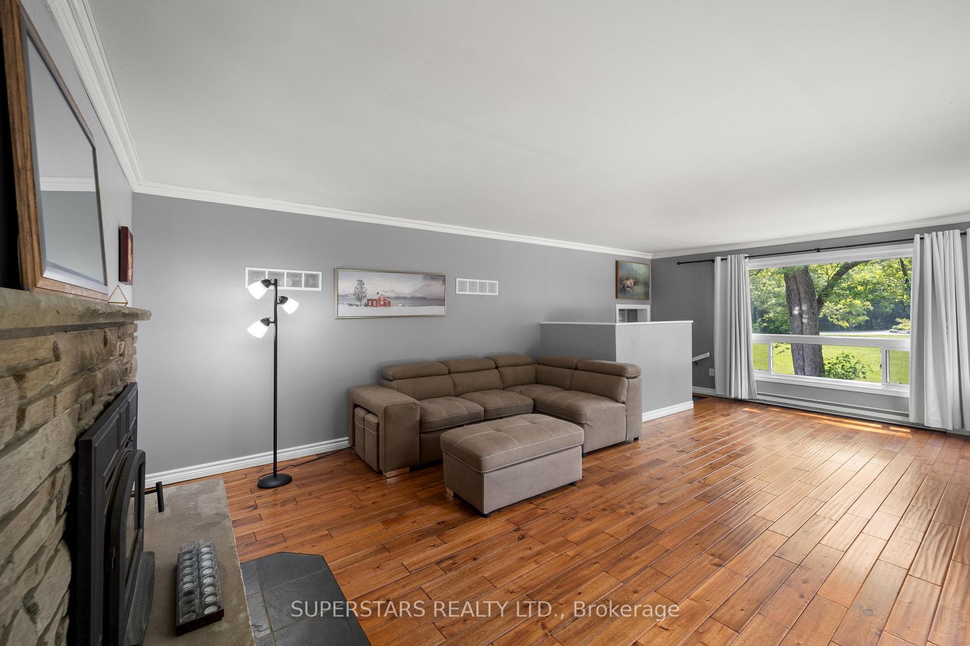 12200 Simcoe Street photo 21