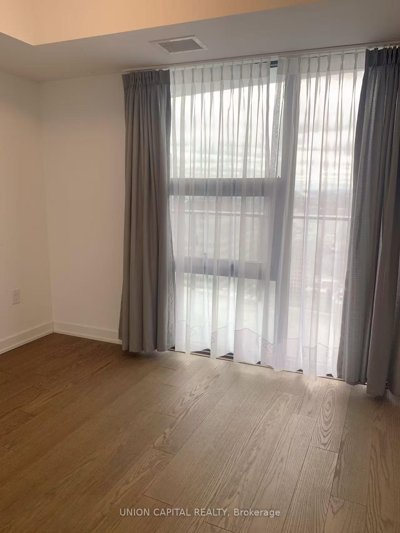 11 Wellesley Street Unit 3606 photo 9