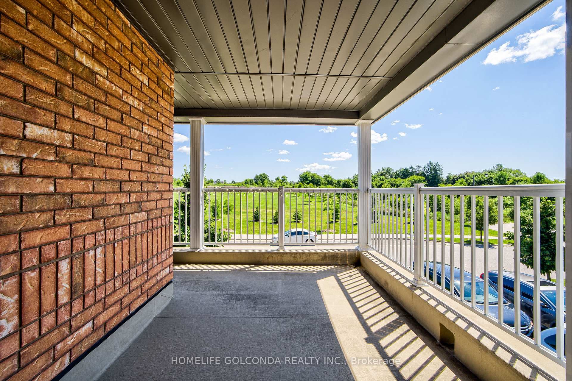 42 pagnello Crescent photo 24