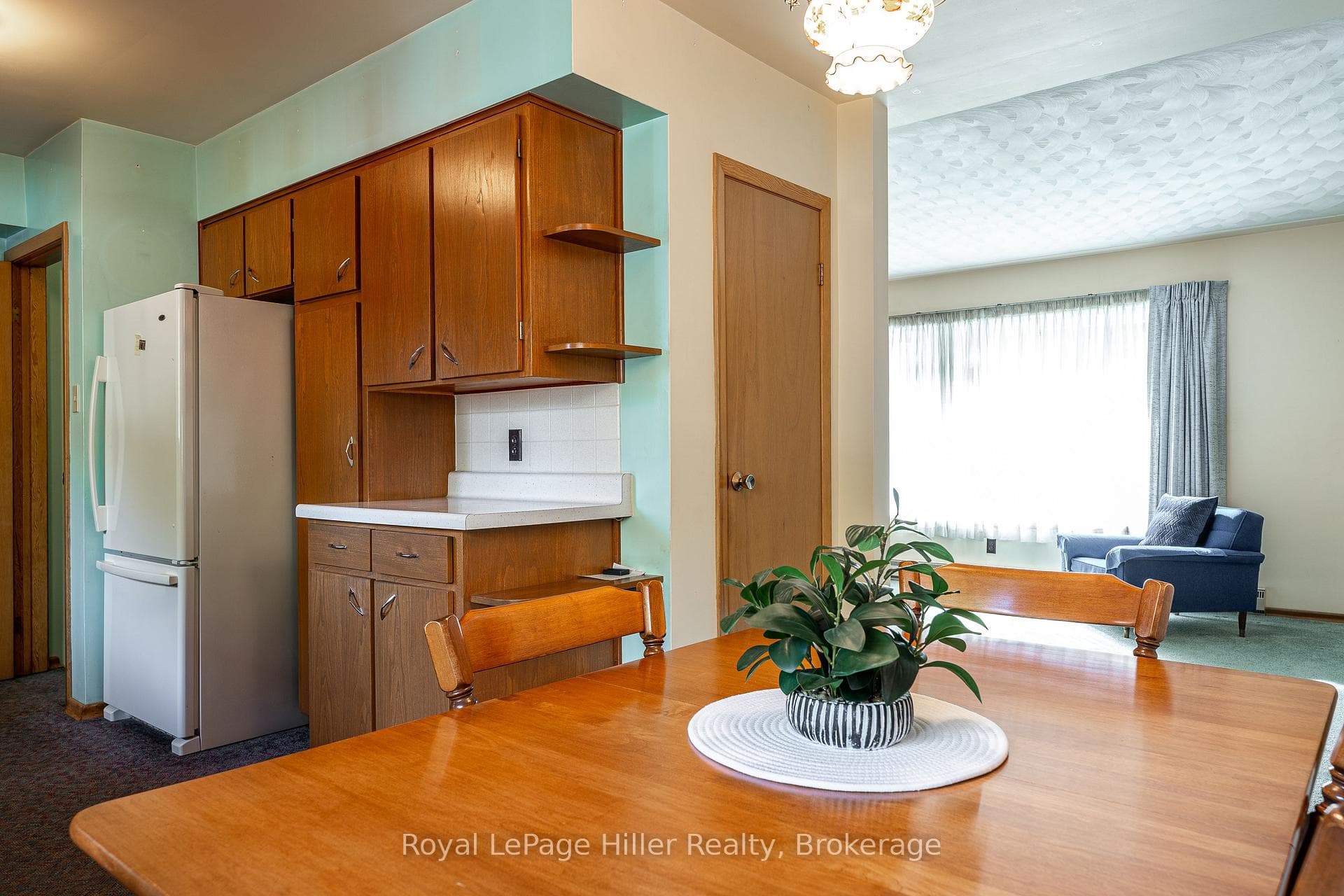 213 Home Street photo 22