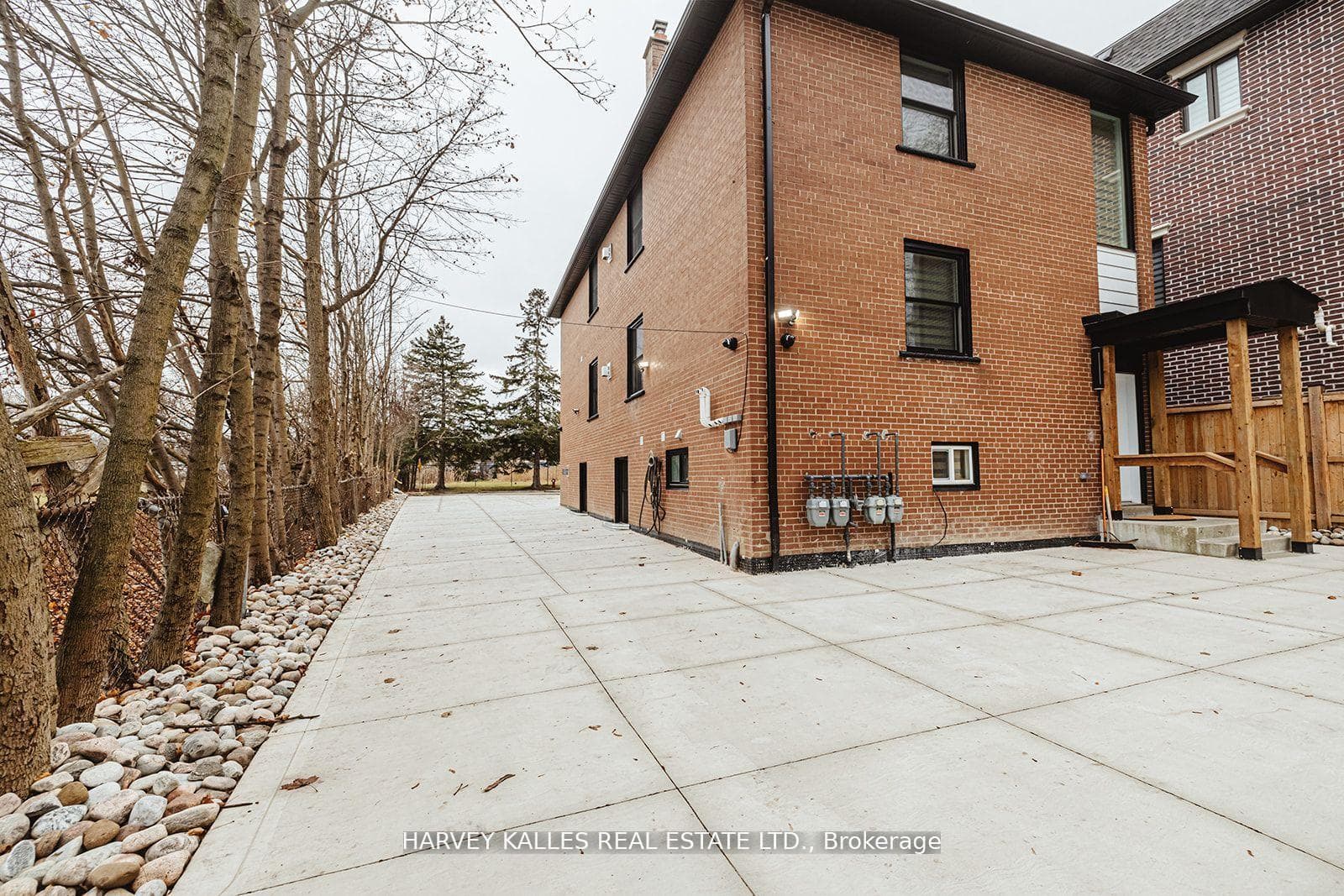 93 Park Street Unit 2 photo 26