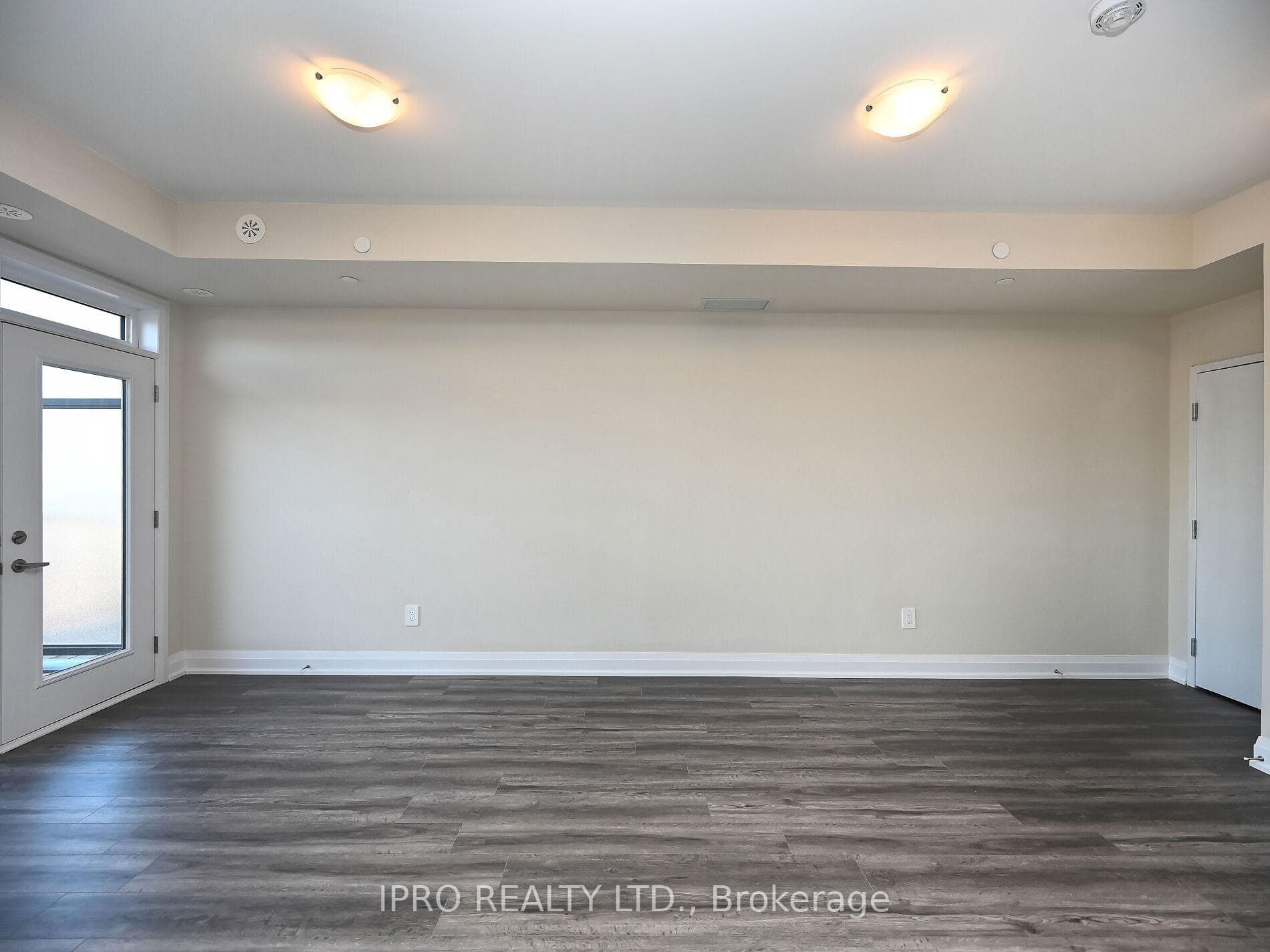 1573 Rose Way Unit 121 photo 9